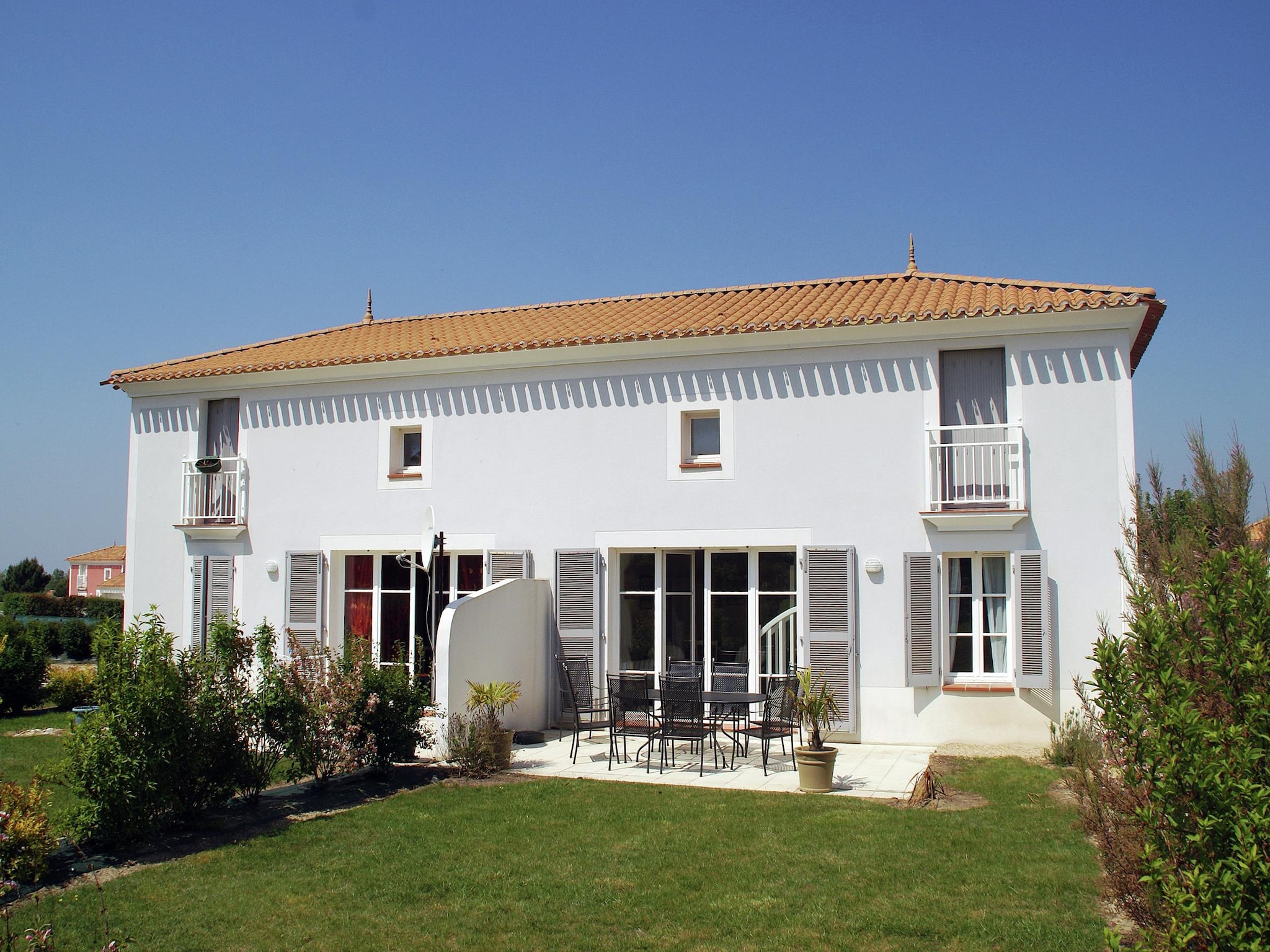   Le Domaine de Fontenelles 2