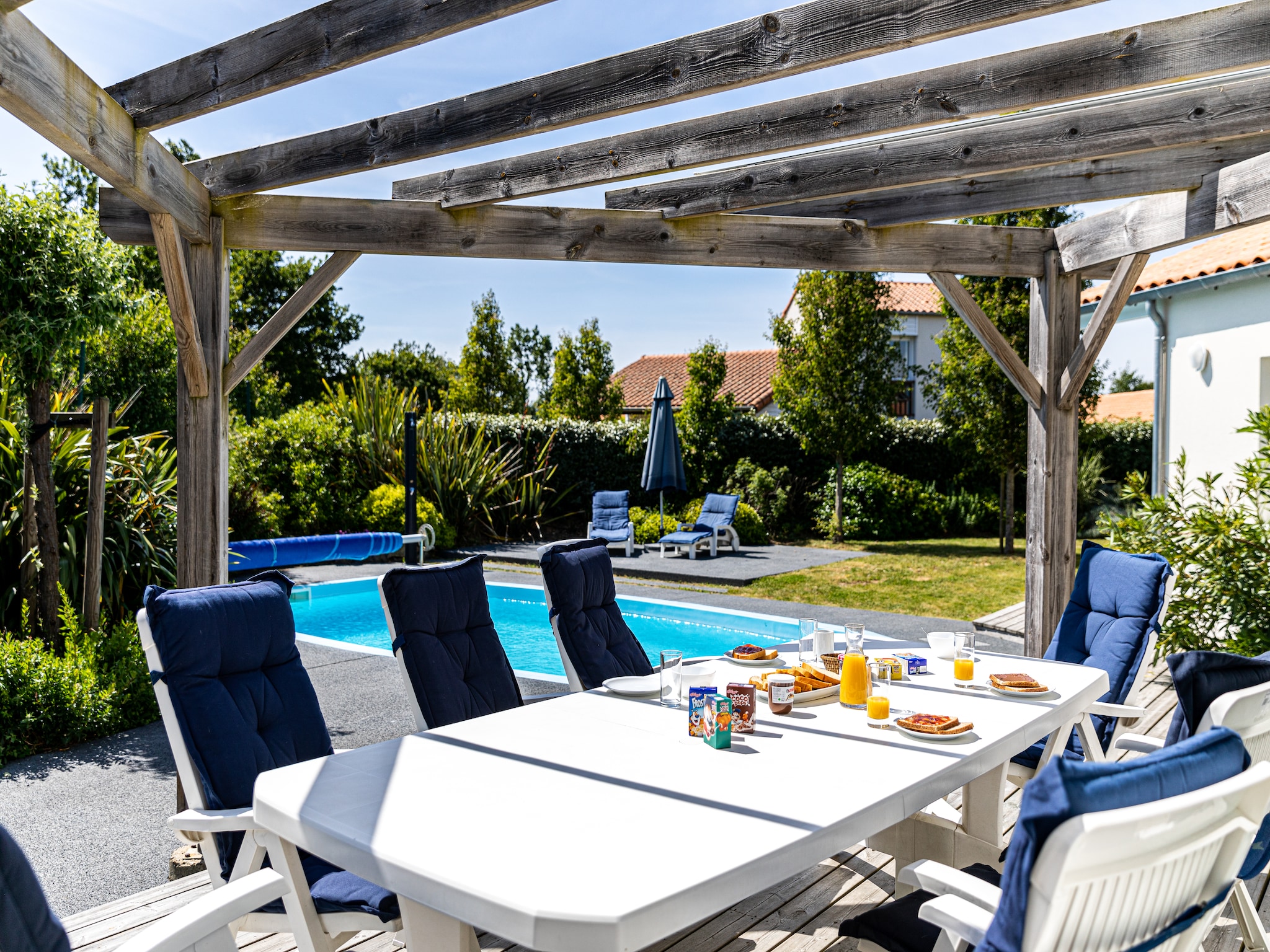 Ferienhaus Sequoia 8 with pool