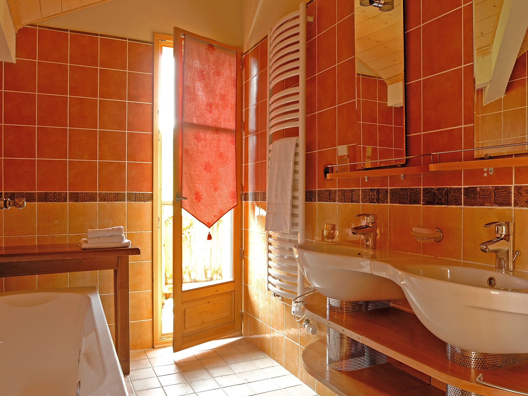 Ferienhaus Les Chalets de l'Altiport 4