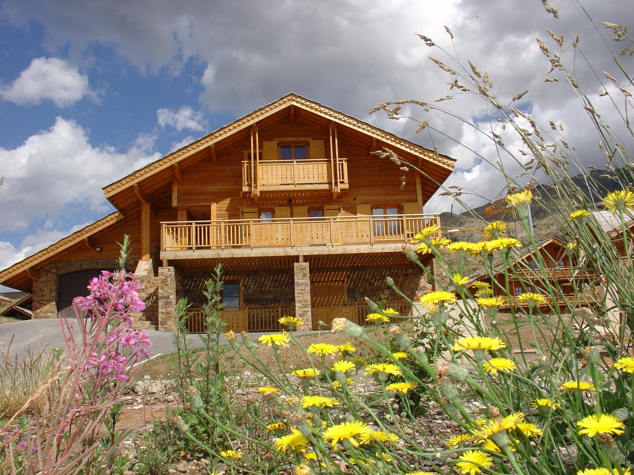 Ferienhaus Les Chalets de l'Altiport 3