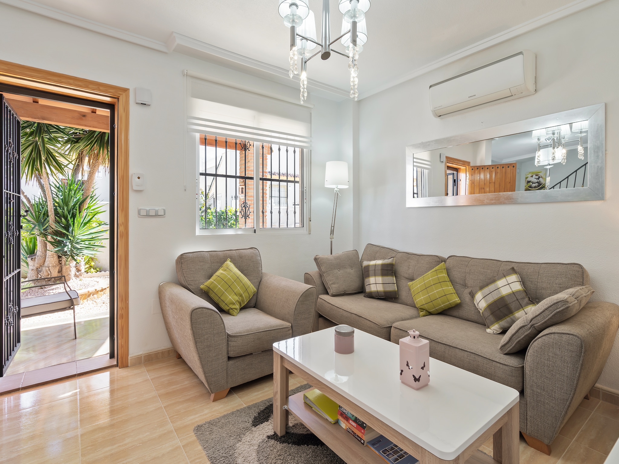   Casa Crispin