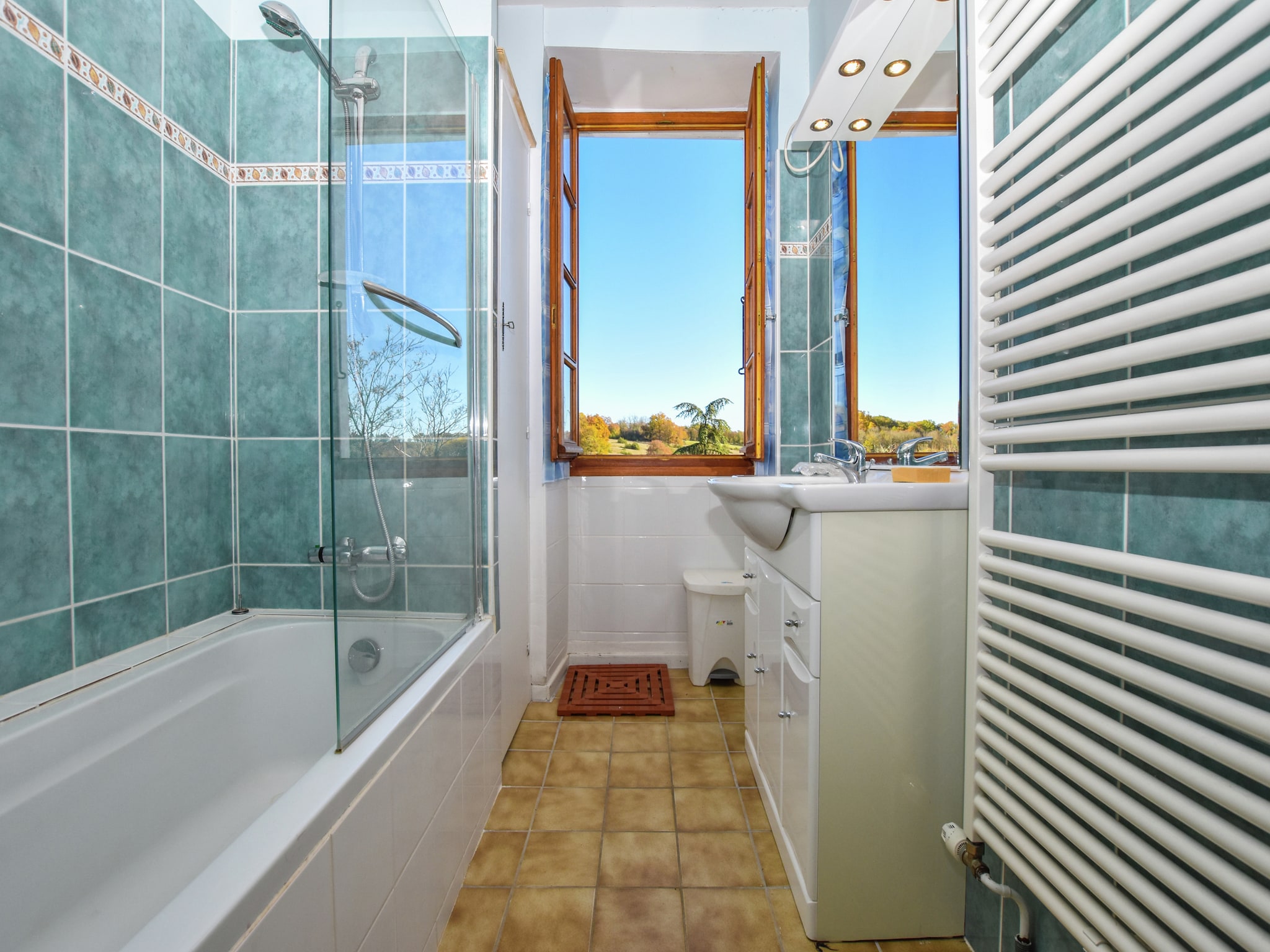   Maison de vacances - MONTFAUCON