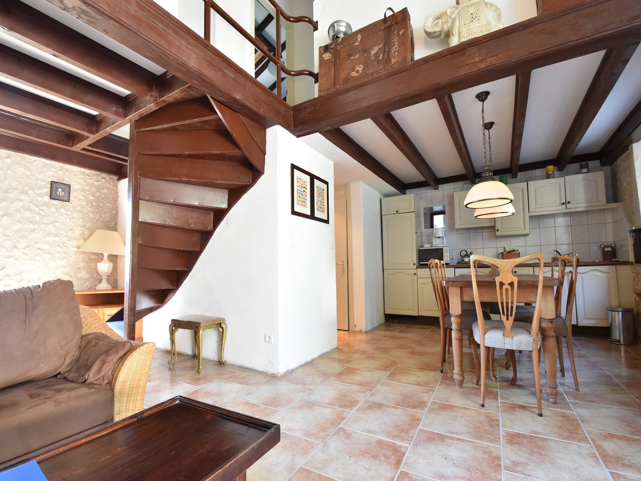   Maison de vacances - LUSIGNAC  Gastverblijf