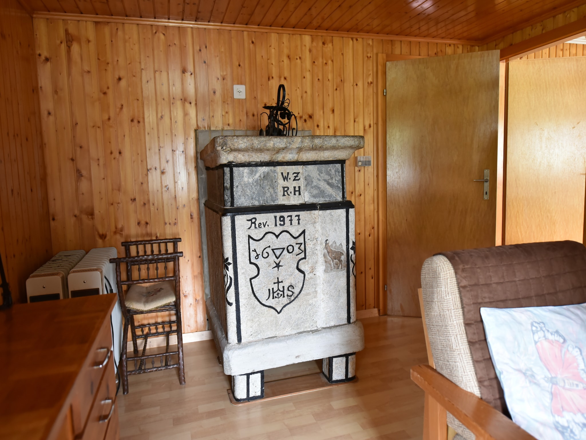   Chalet Edge