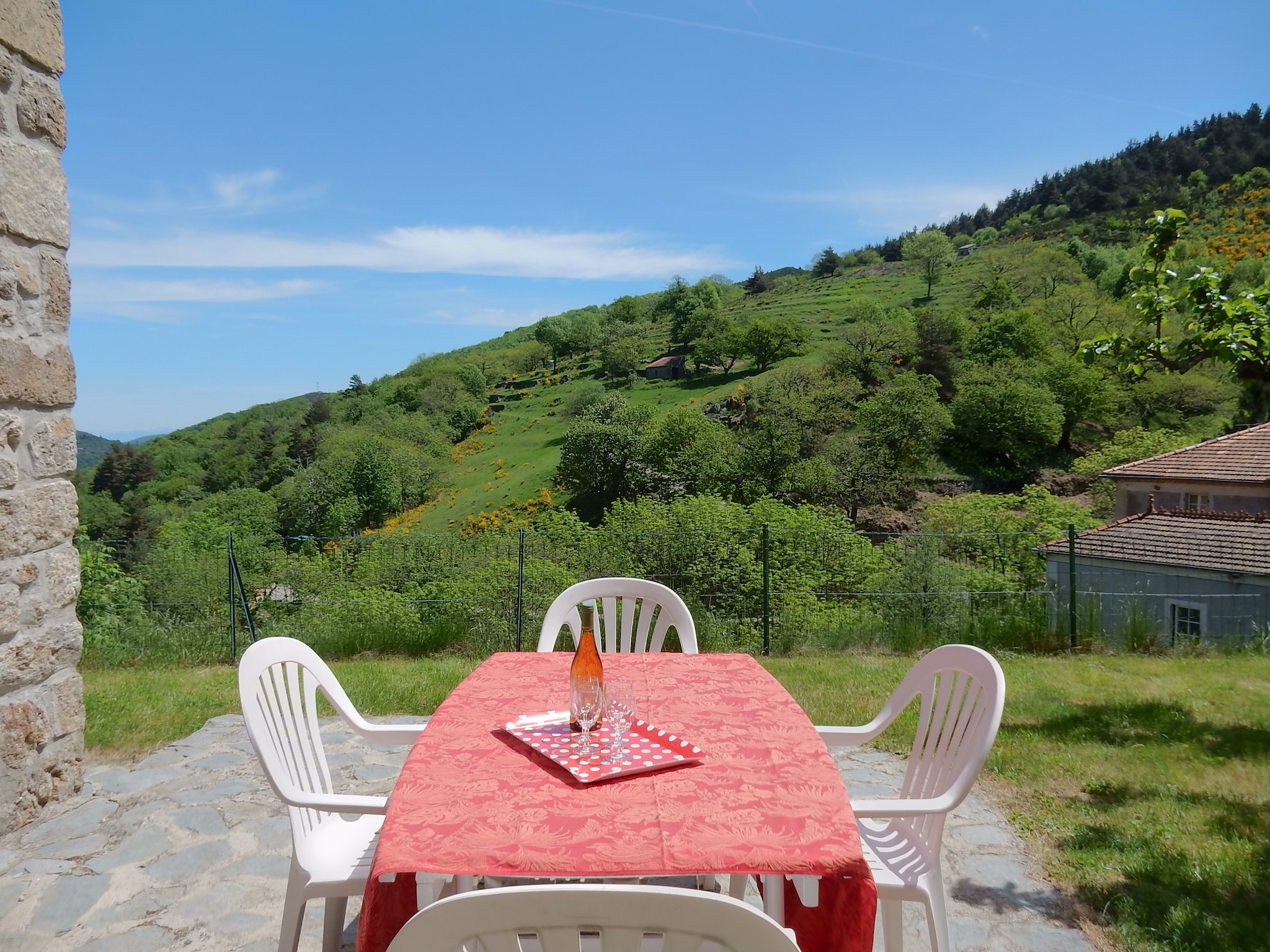   Maison de Vacances  - St Julien de Gua