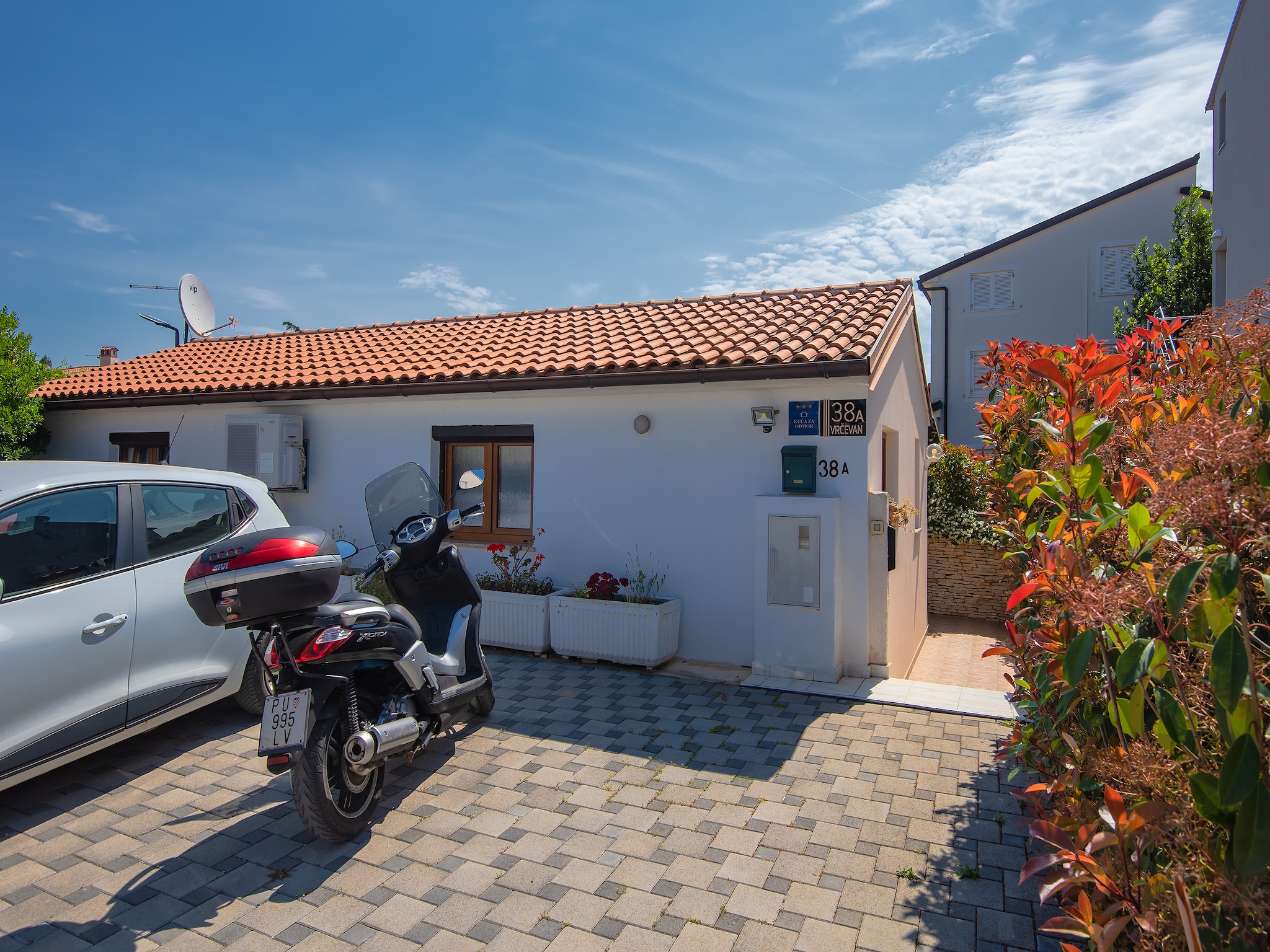   House Jasminka