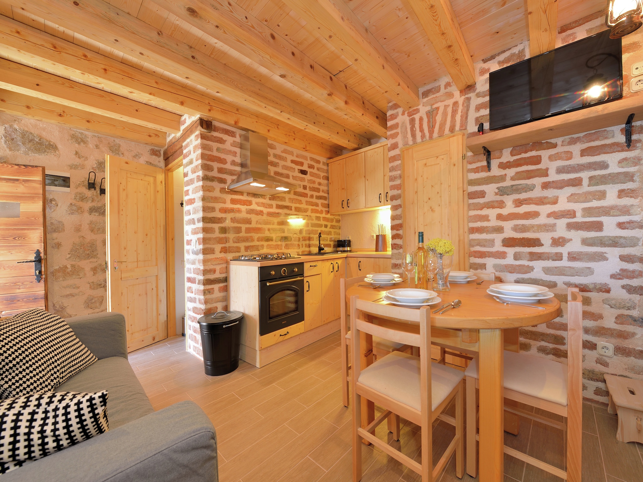   Stone house Martelina