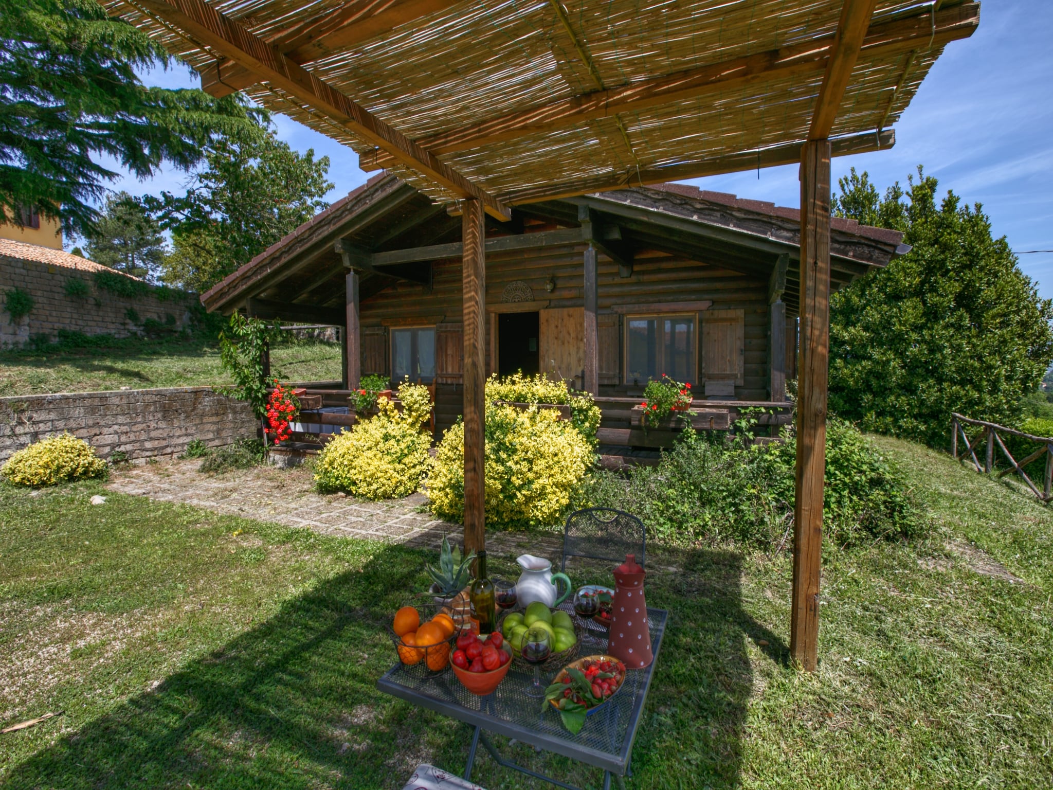 Lomatalo Chalet Graffi