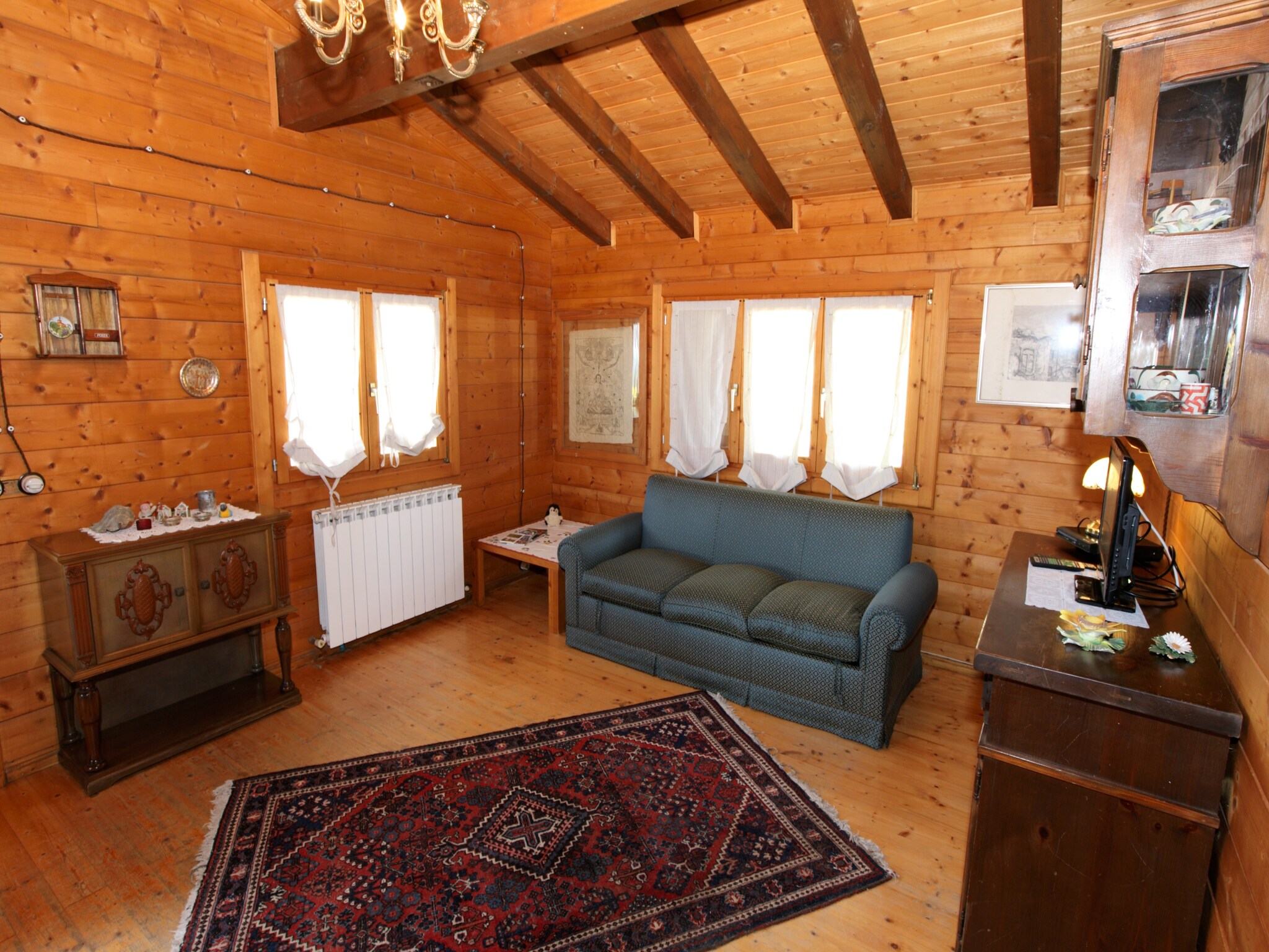 Lomatalo Chalet Graffi