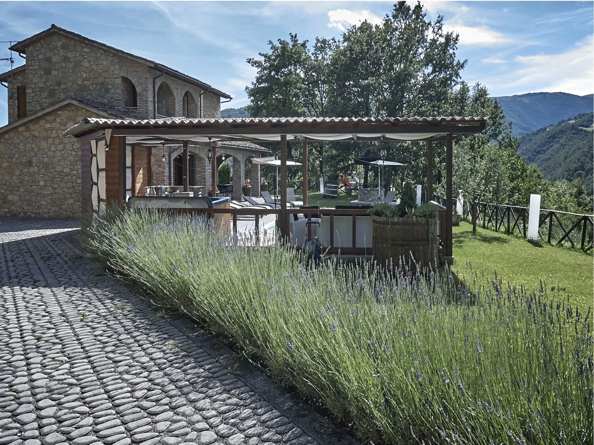   Villa Valtopina