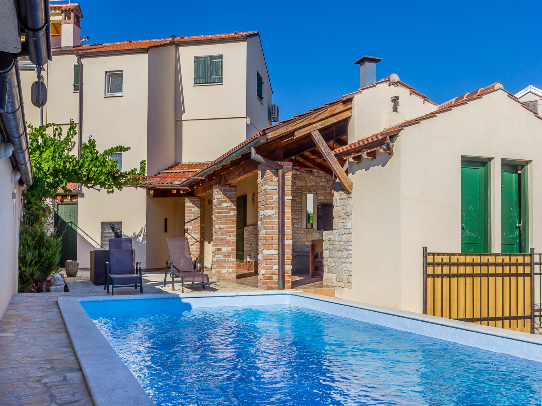   Villa Teresa