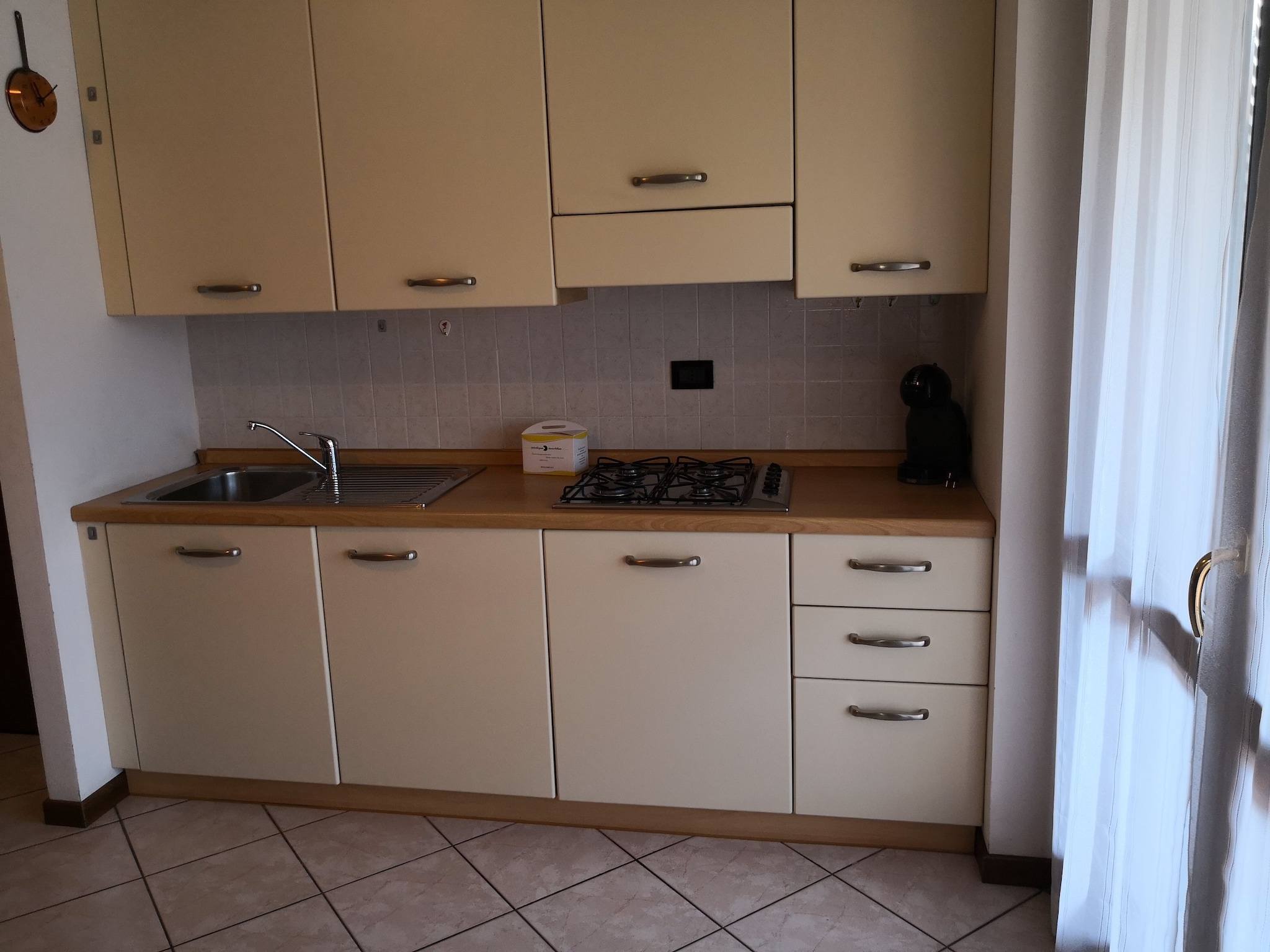   Casara Elle Otto
