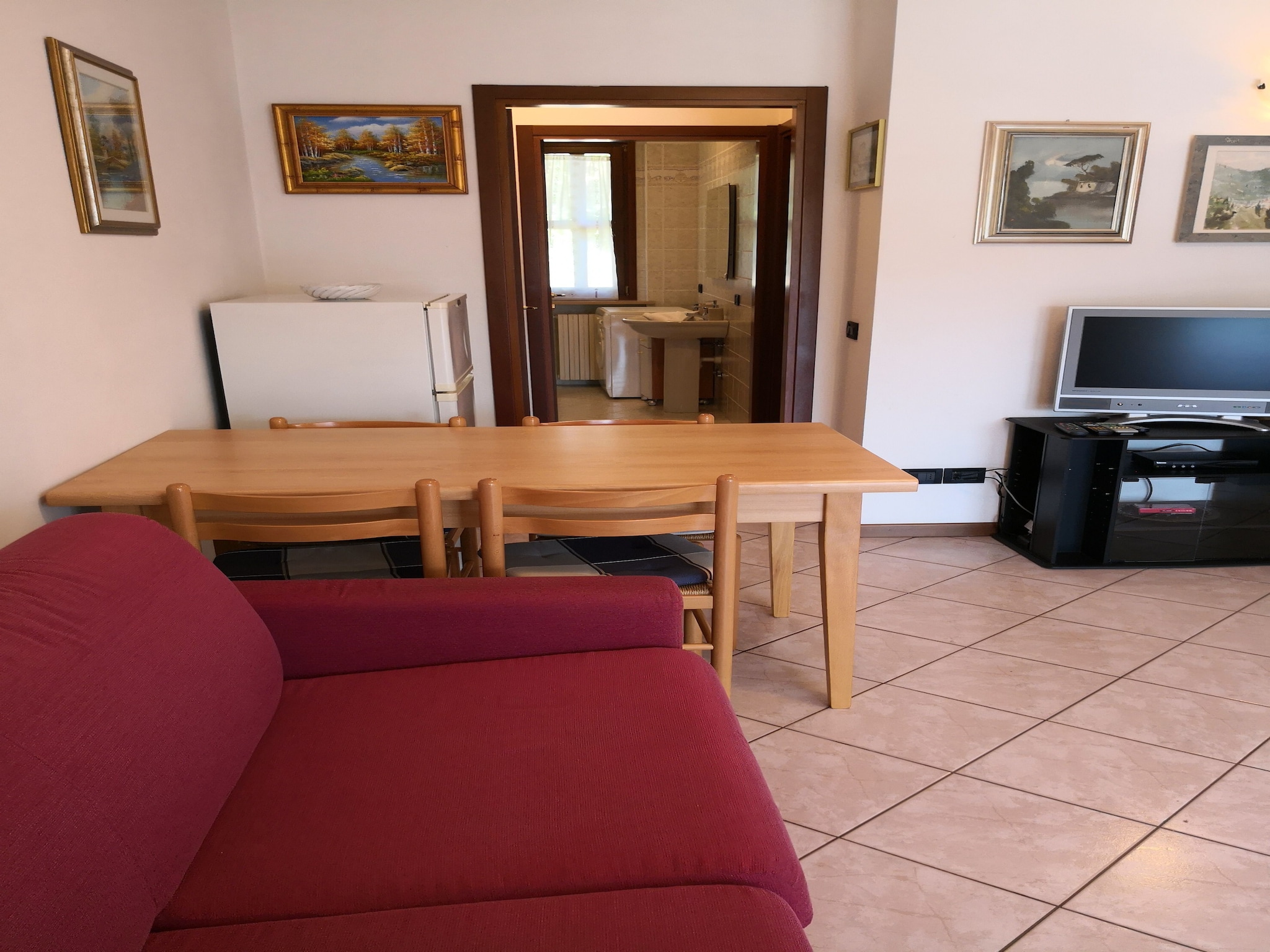   Casara Elle Otto