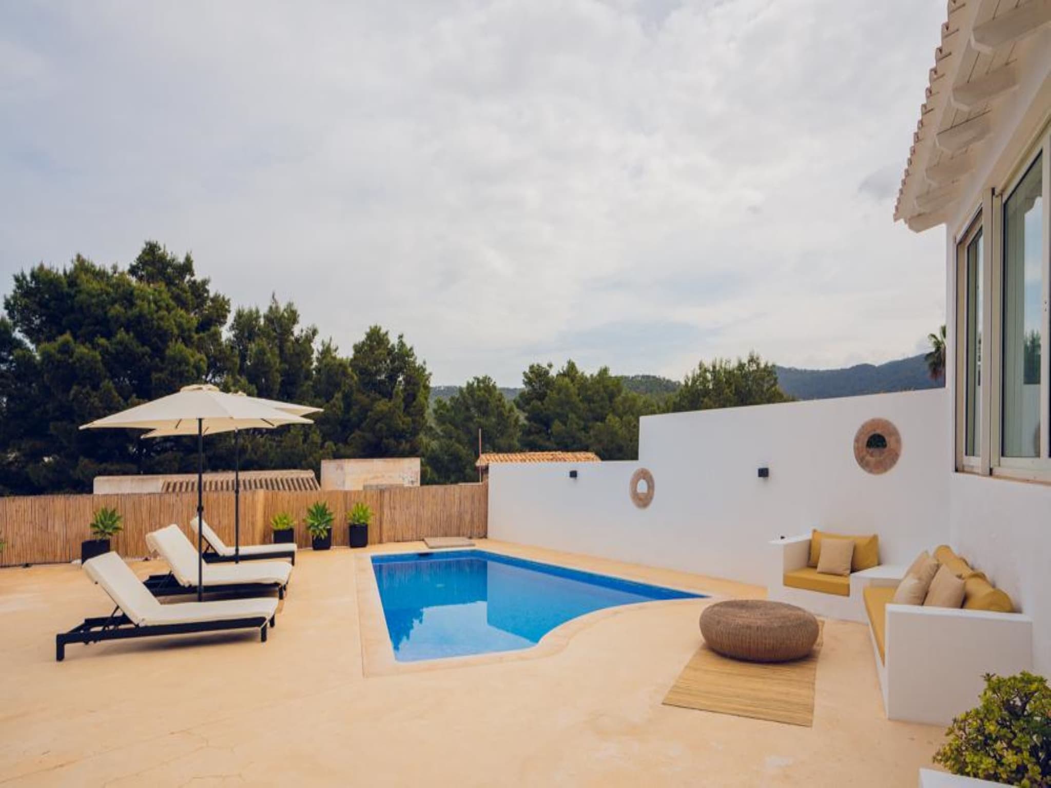 Vacation home Casa Tania - Vacation rental in Cala Vadella, Ibiza, Spain |  Vacando