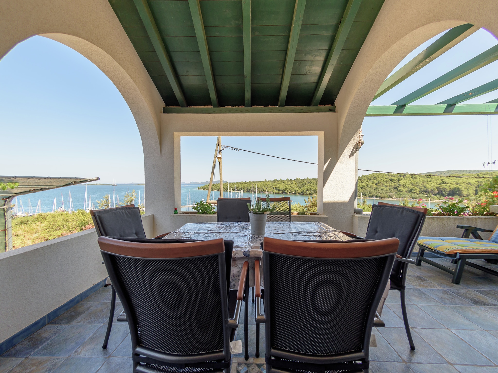   Holiday House Nicoletta