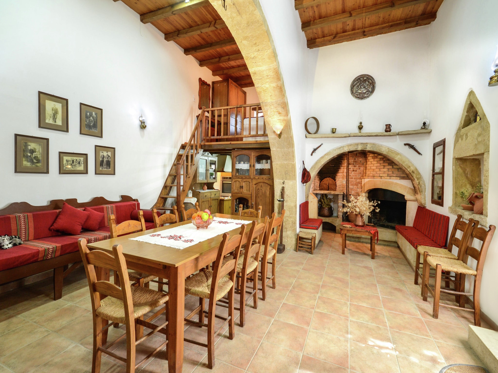   Villa Roula