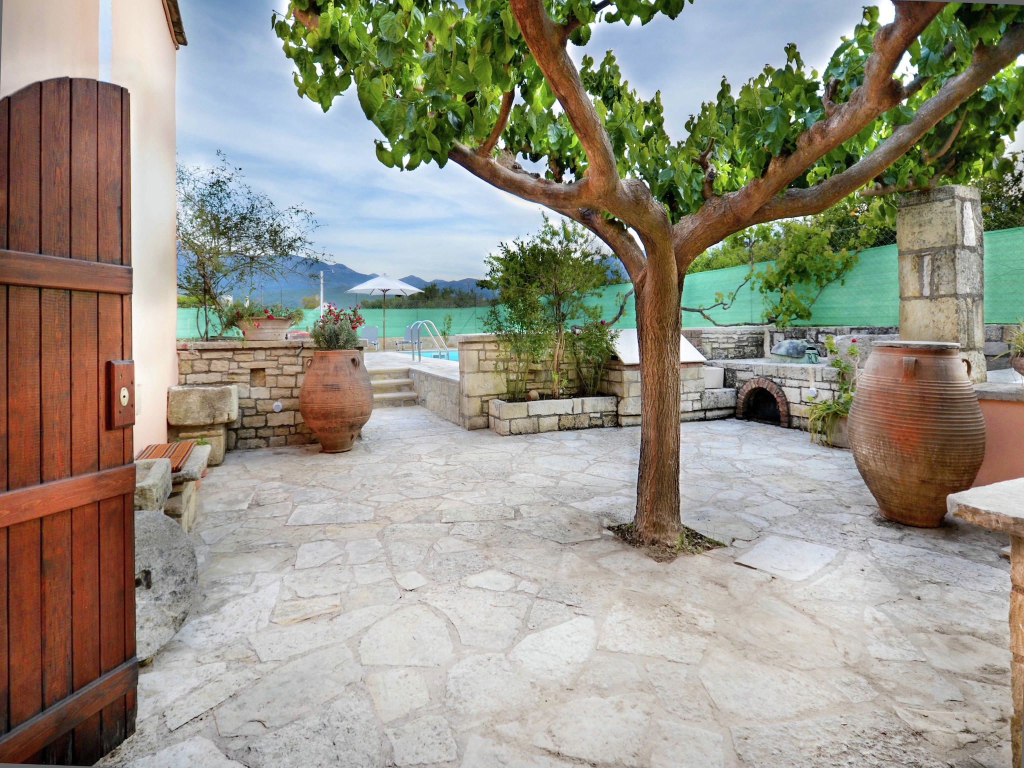   Villa Roula