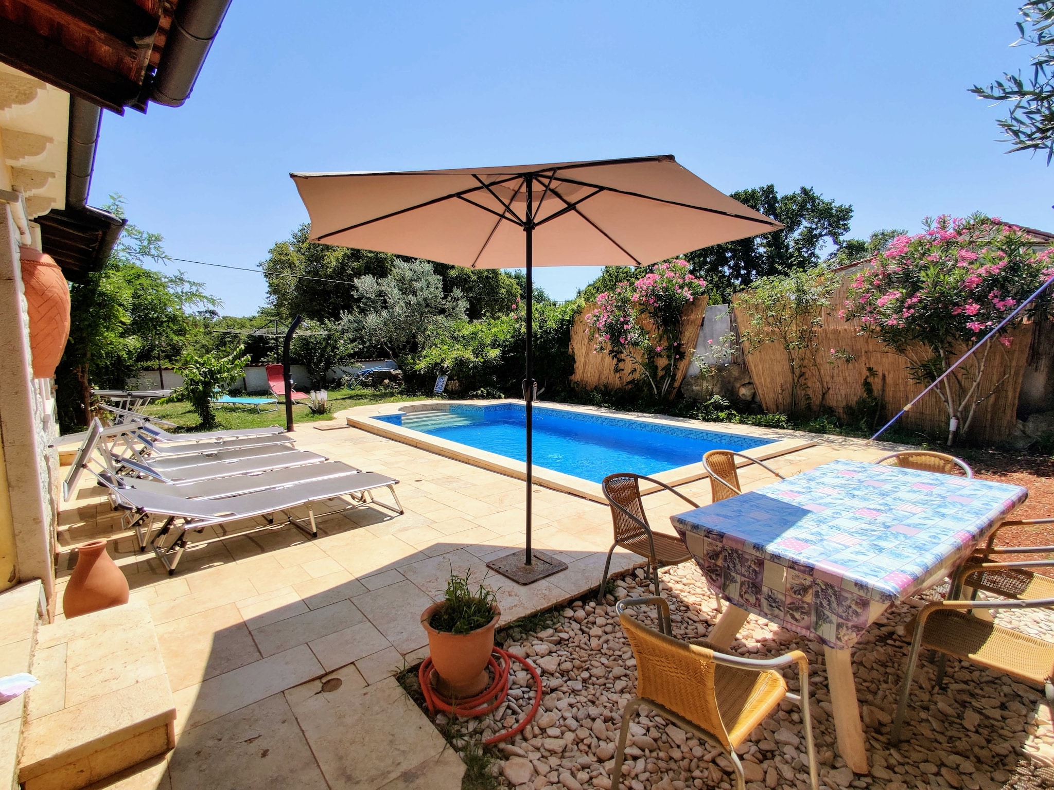   Villa Monte Madonna
