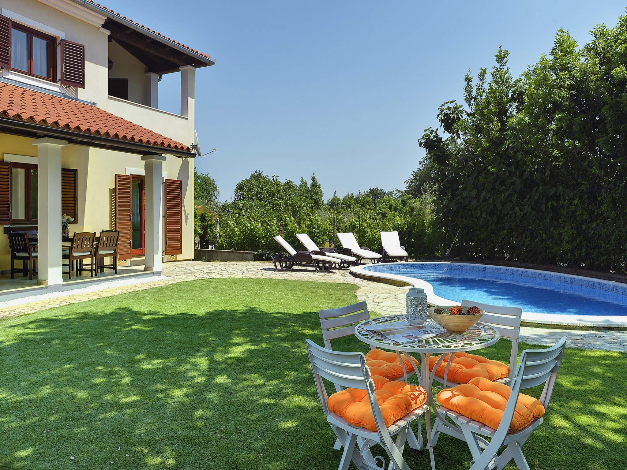   Villa Nina