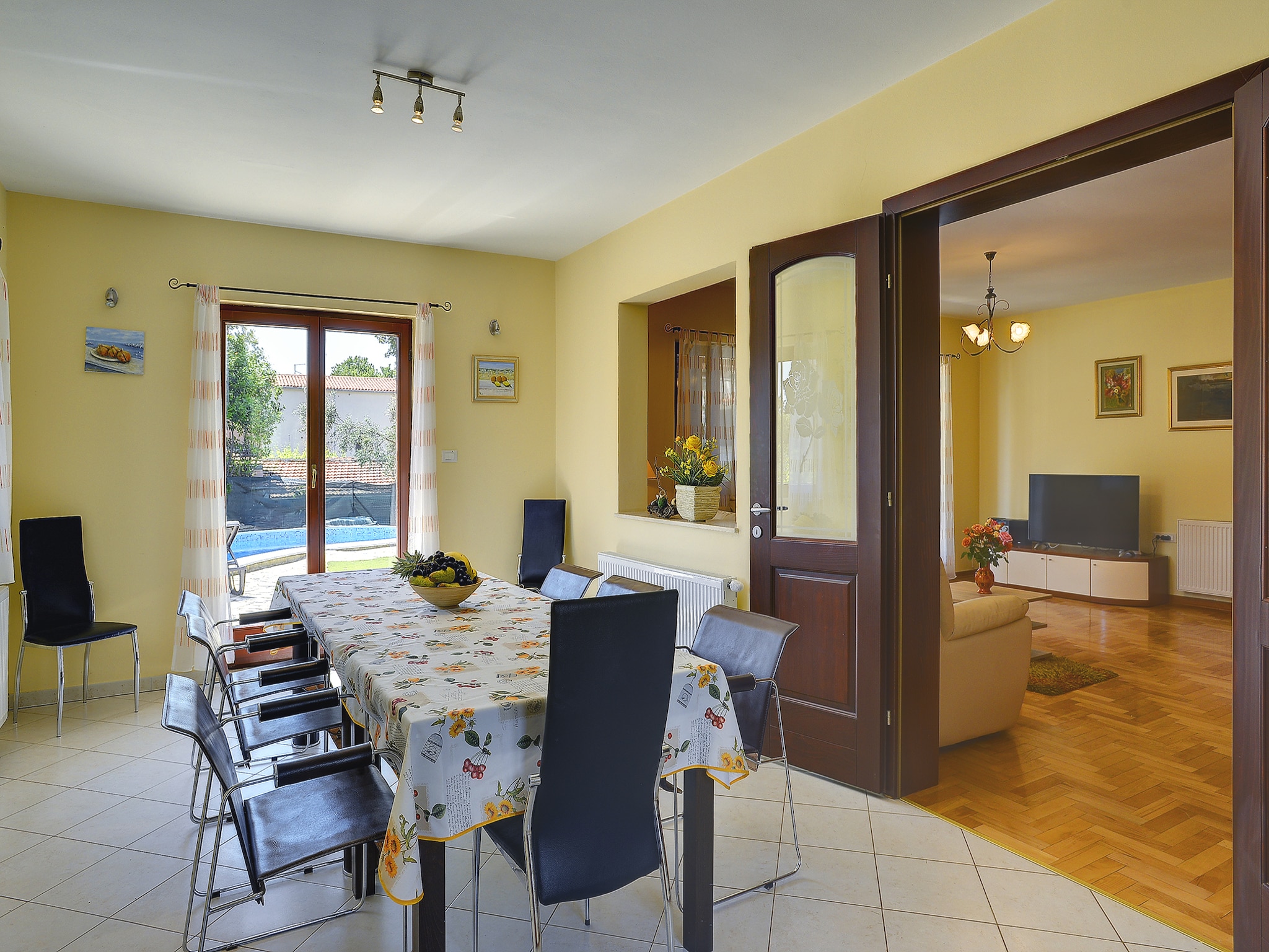   Villa Nina