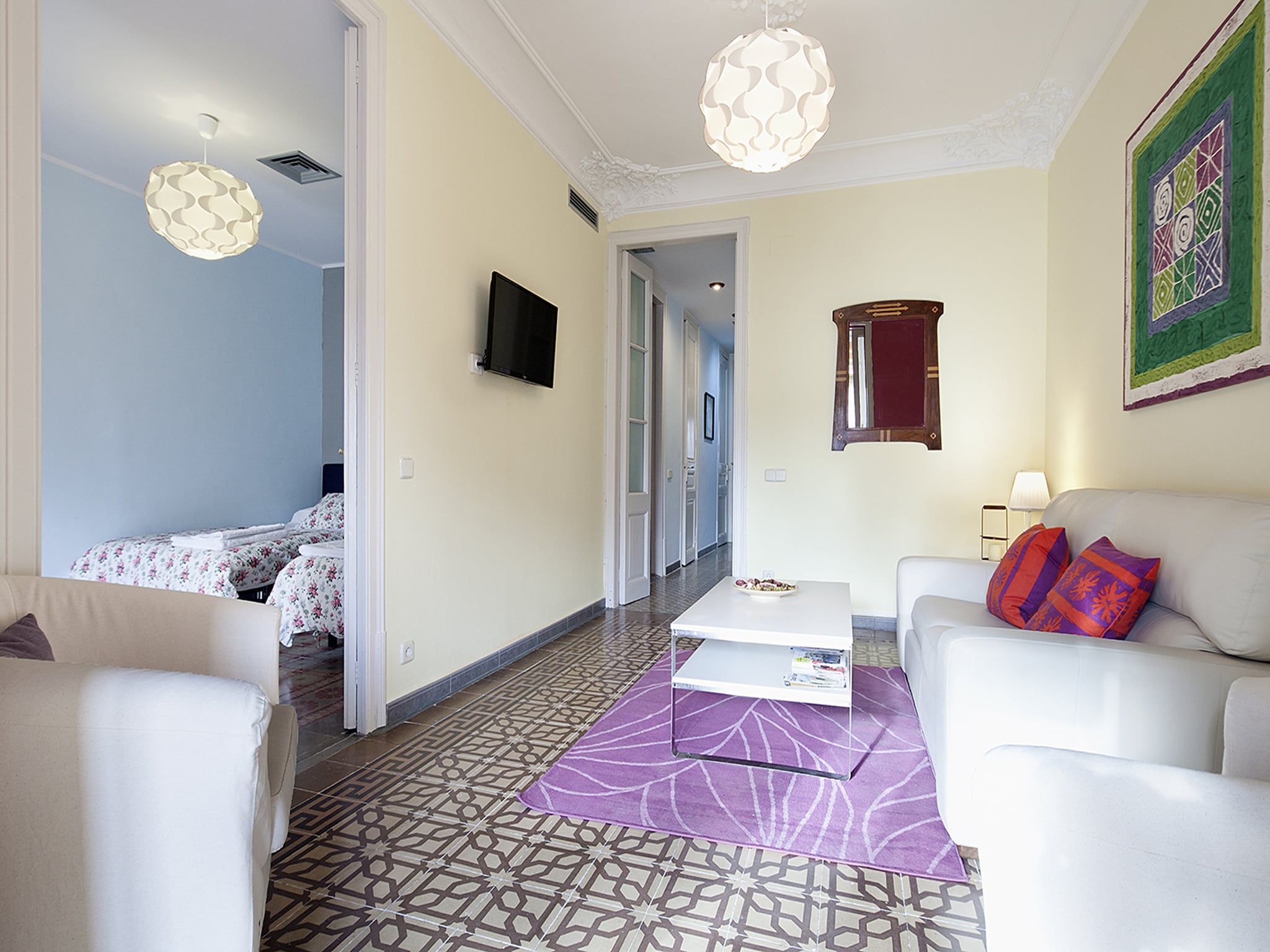 Lomatalo Rambla Paris Apartment