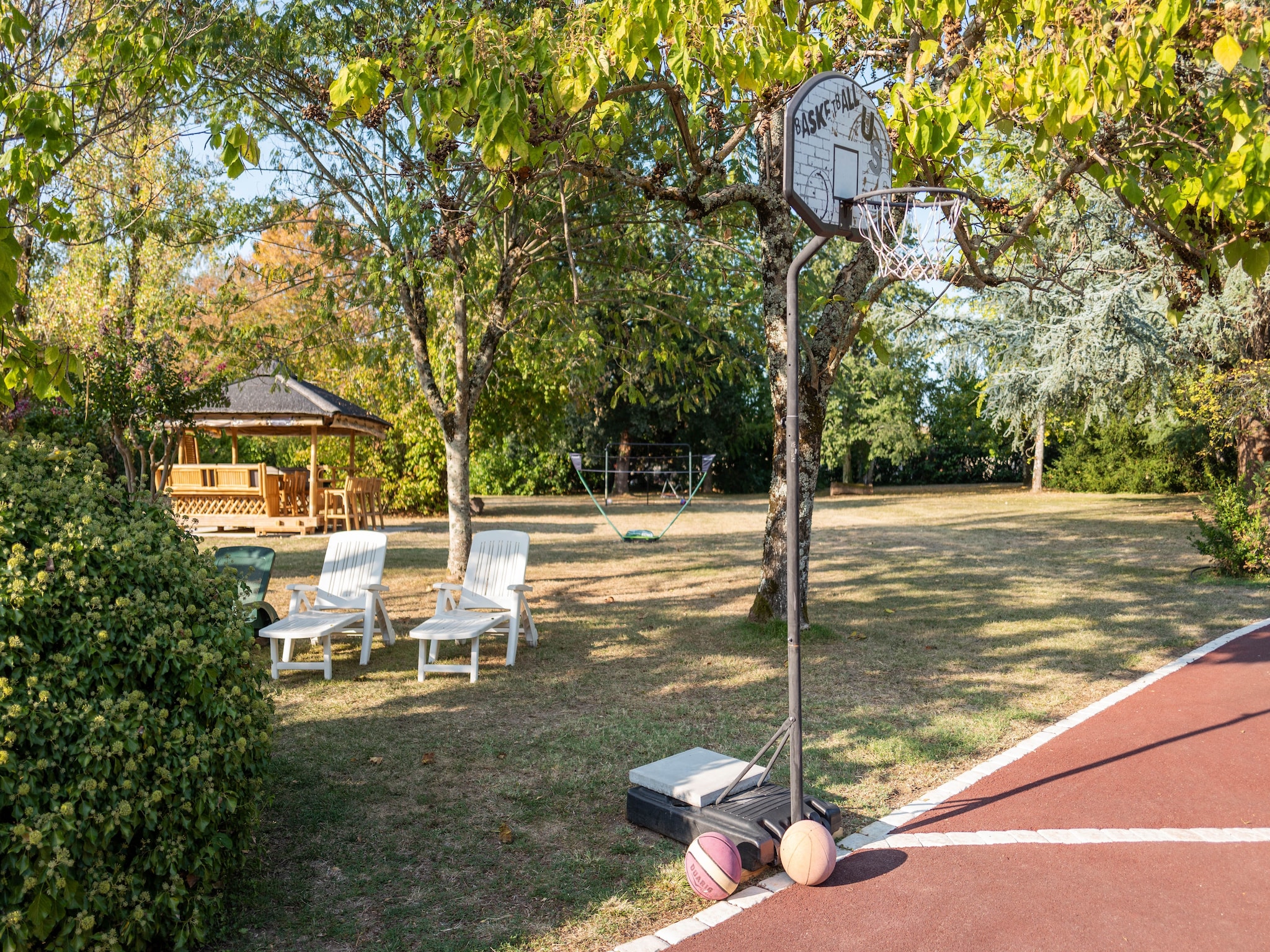 Holiday home Vélines