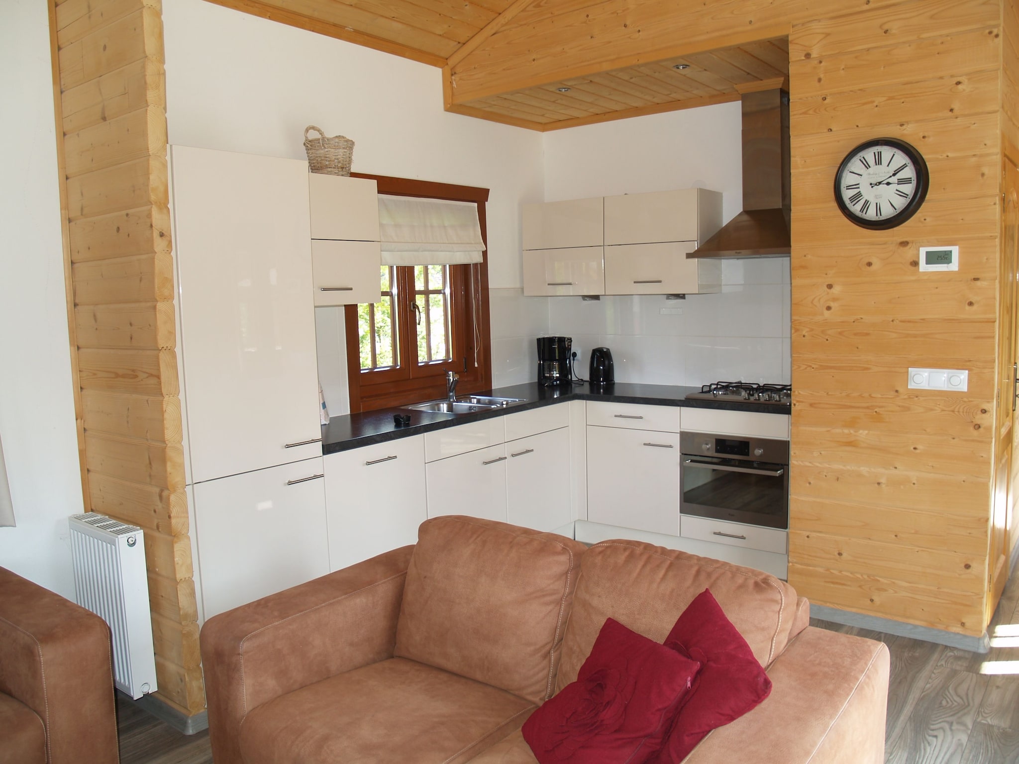 Holiday home Resort Brunssummerheide 12