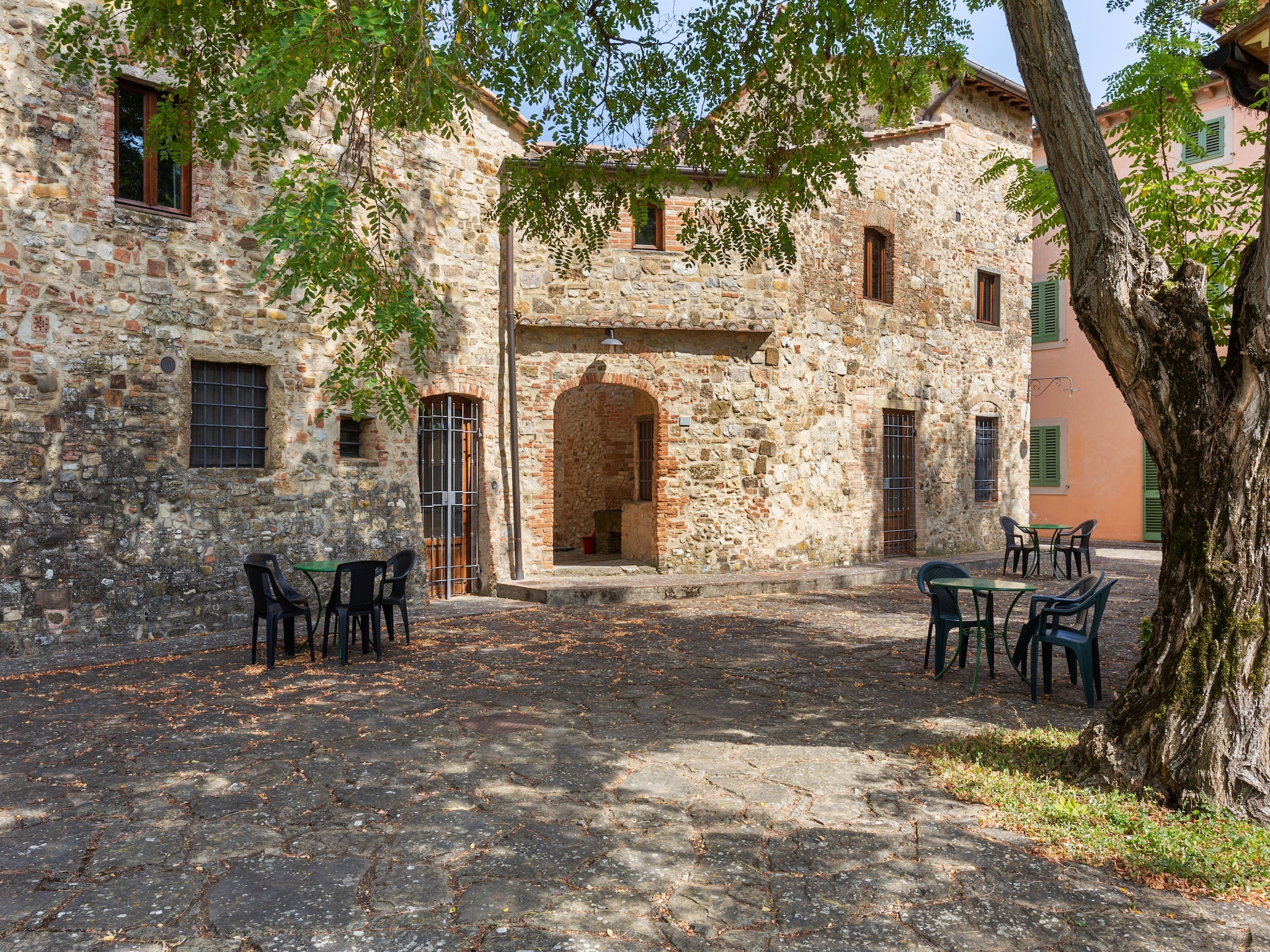   Toraio