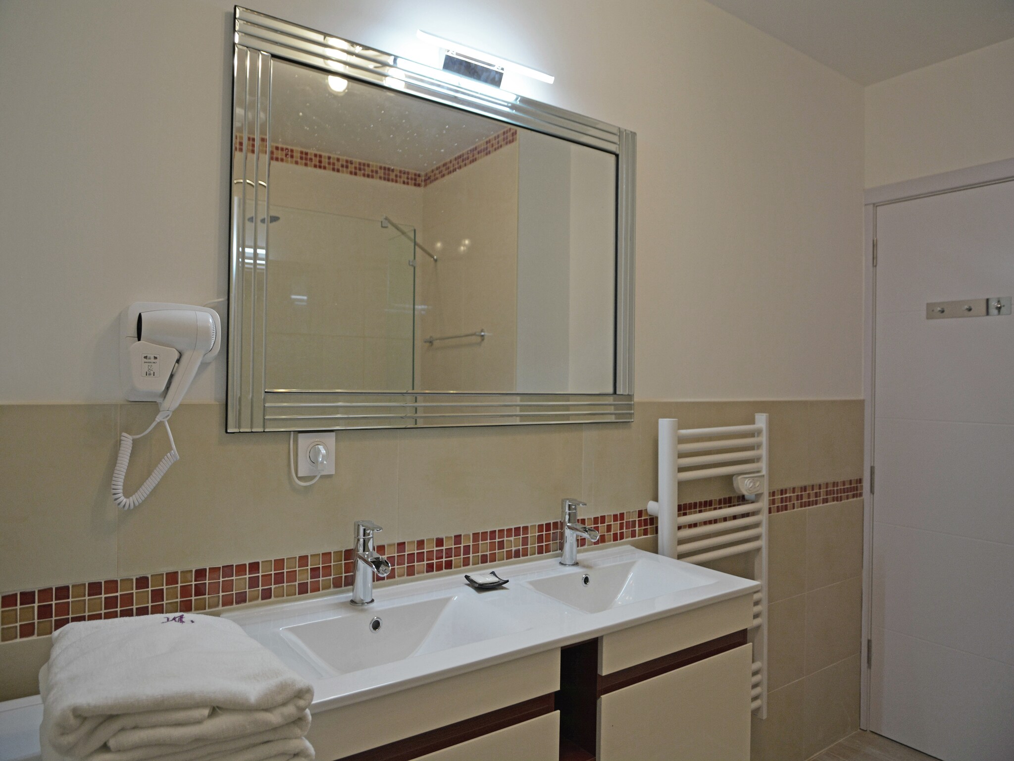 Semesterhus Villa Contempo 6