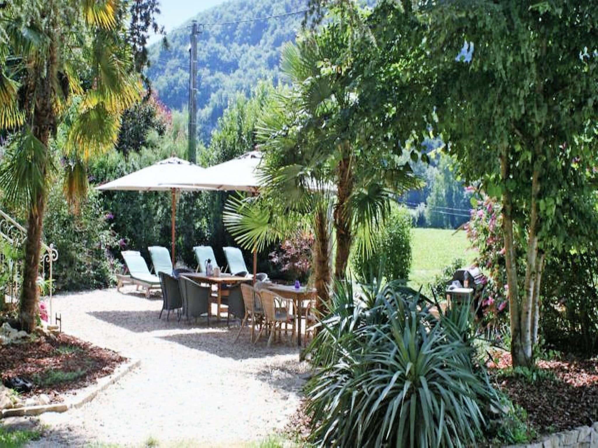   Villa Joie de Vivre