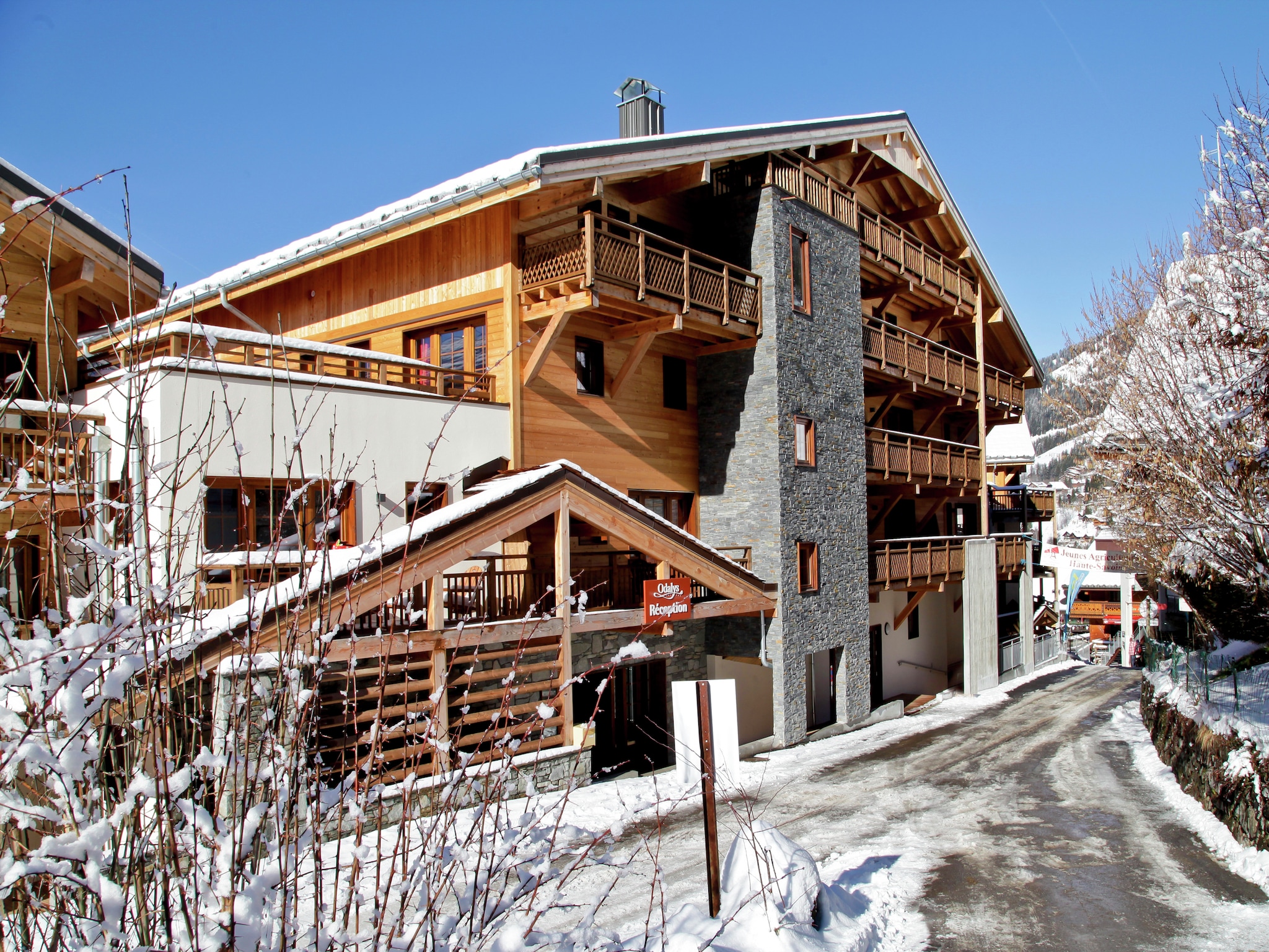 Apartment Les Fermes de Chatel 2