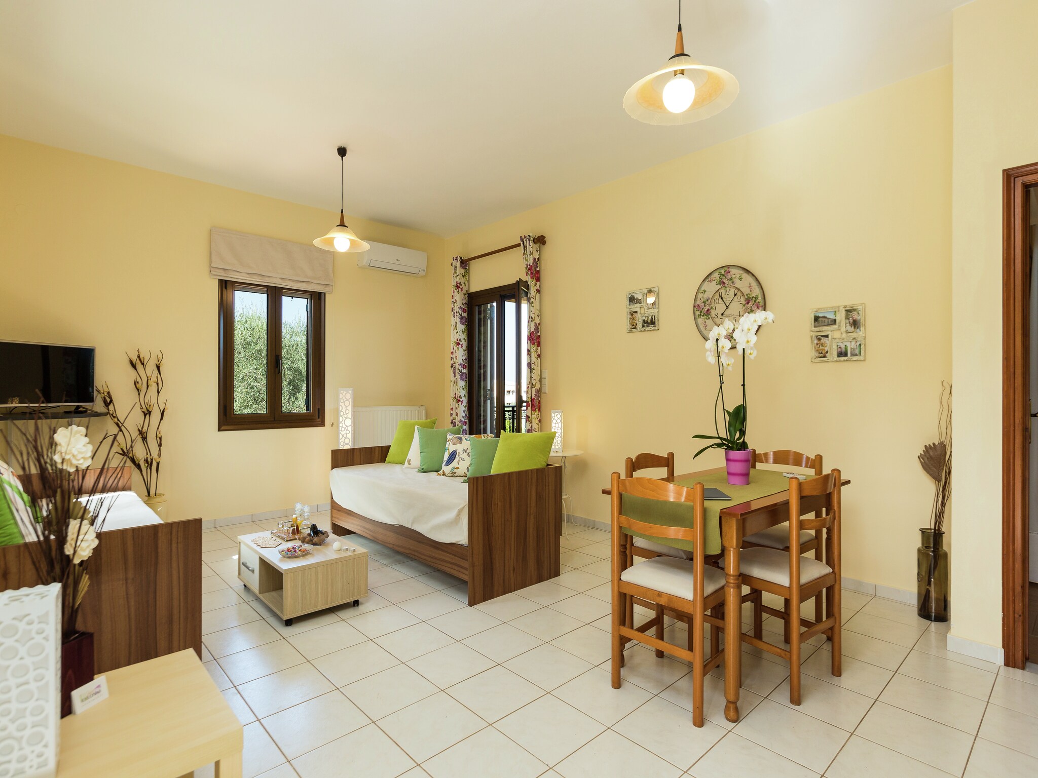 Apartment Romantic Apartment
