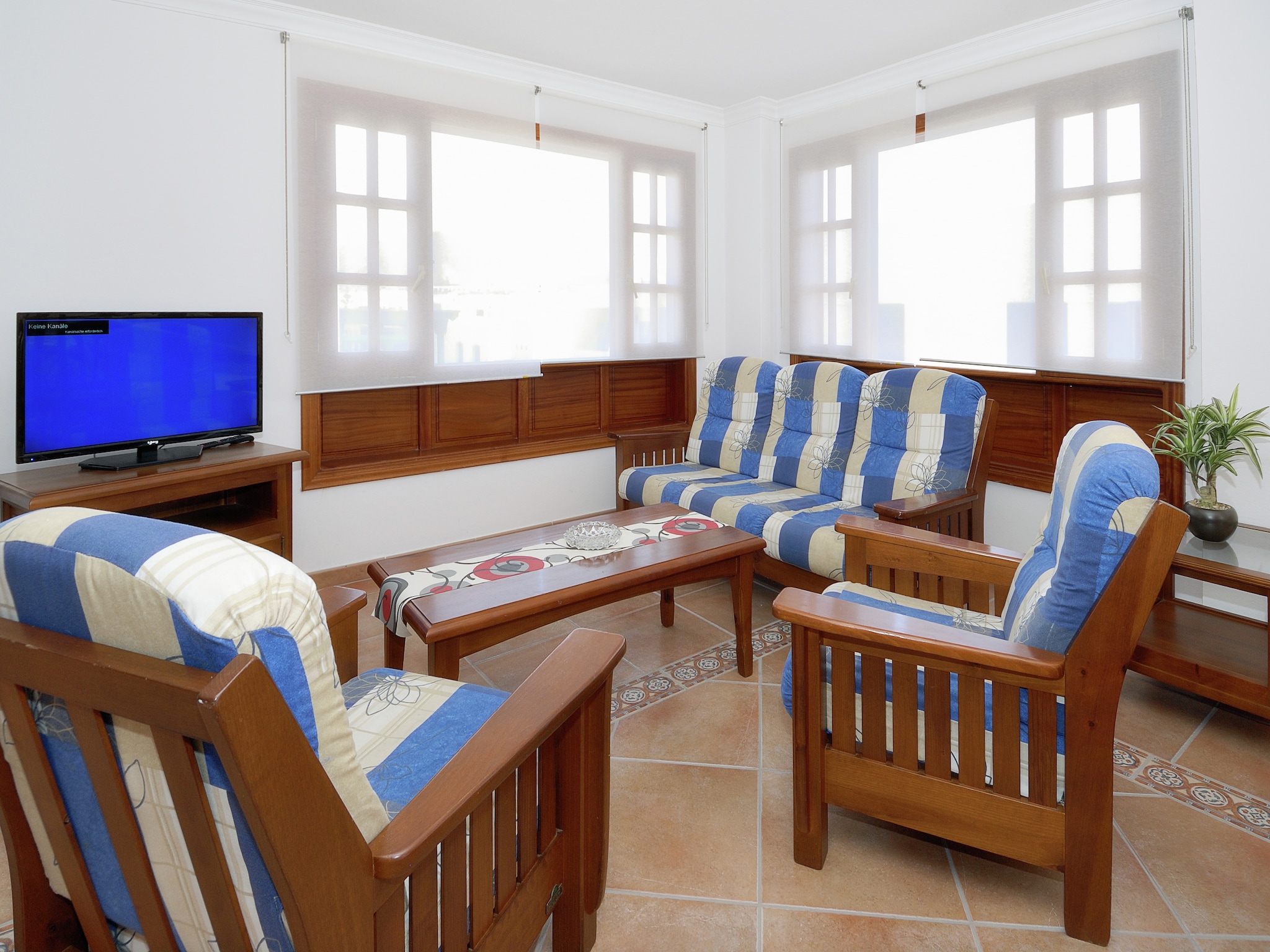 Apartment House Deluxe Limones