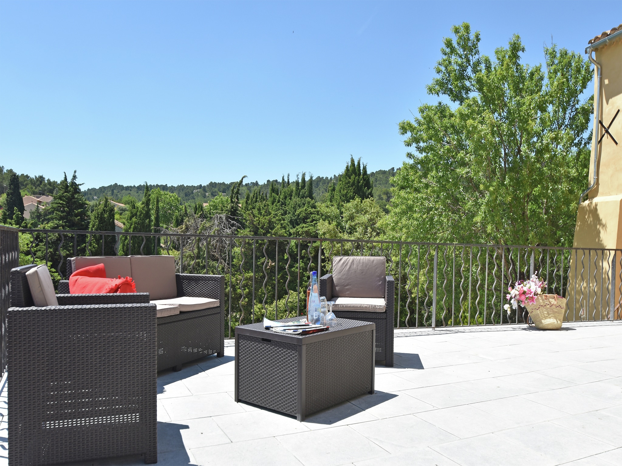 Vacation home Maison Piscine Village Vue Imprenable