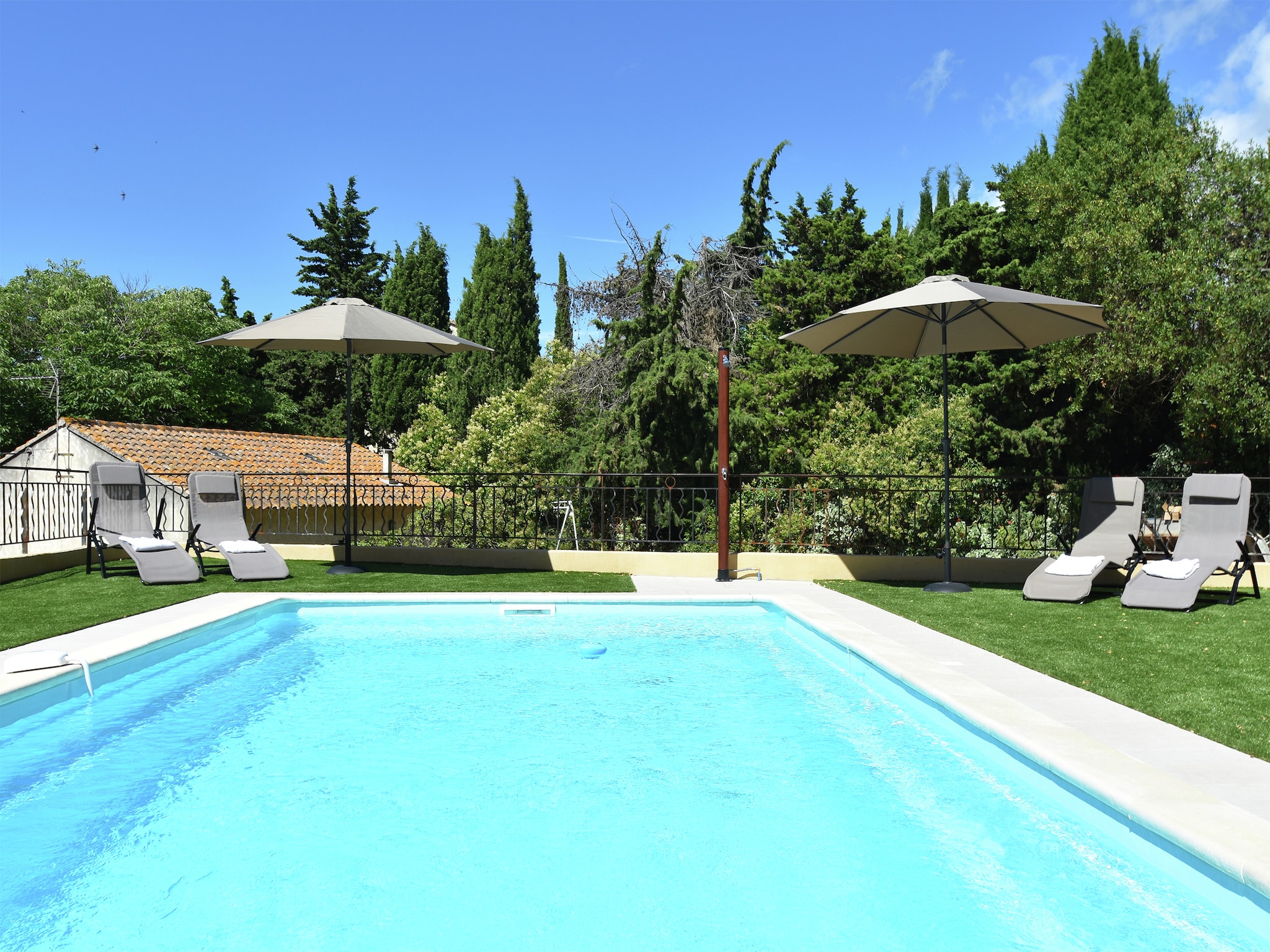 Vacation home Maison Piscine Village Vue Imprenable