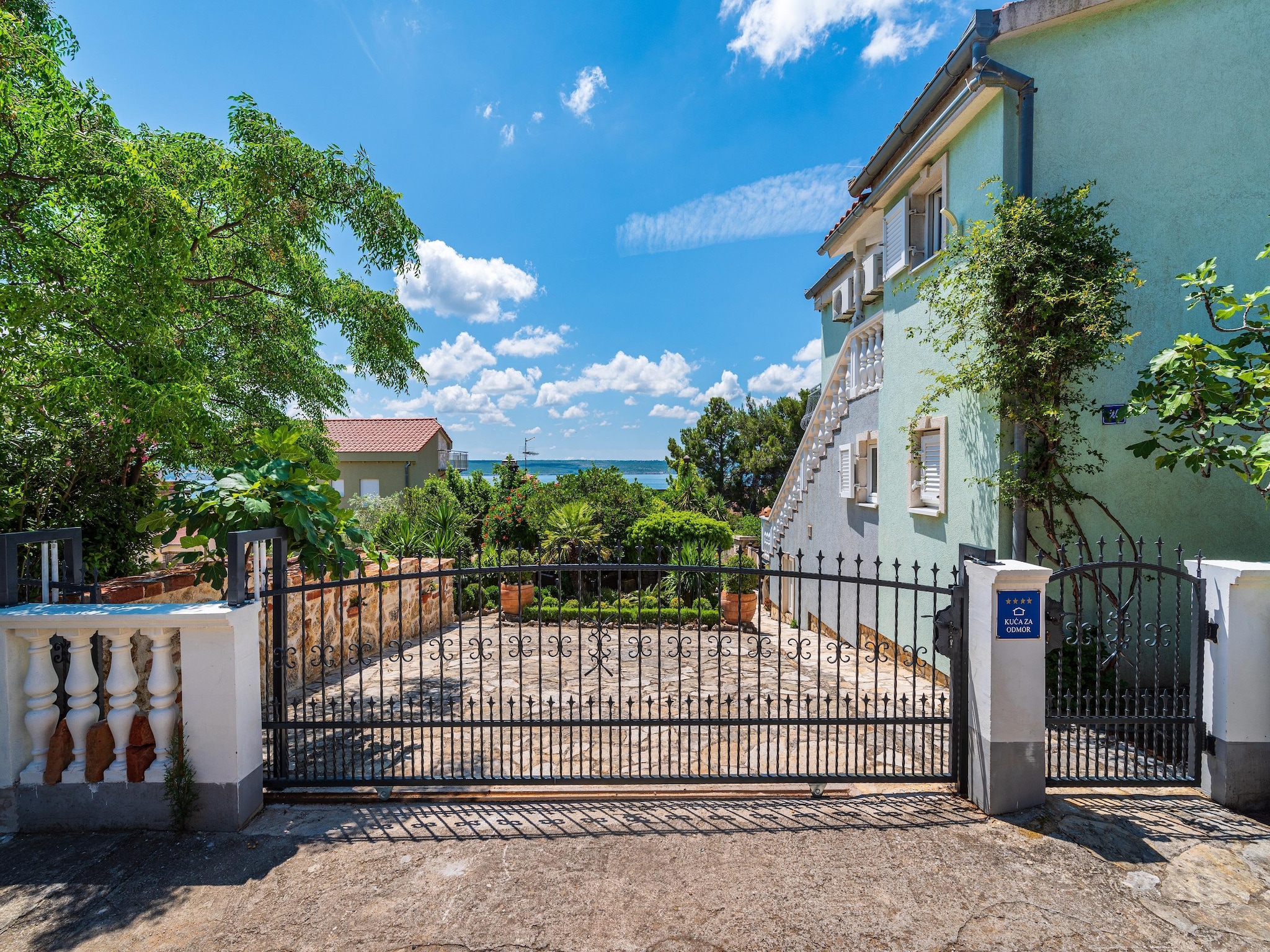   Holiday house Maslenica