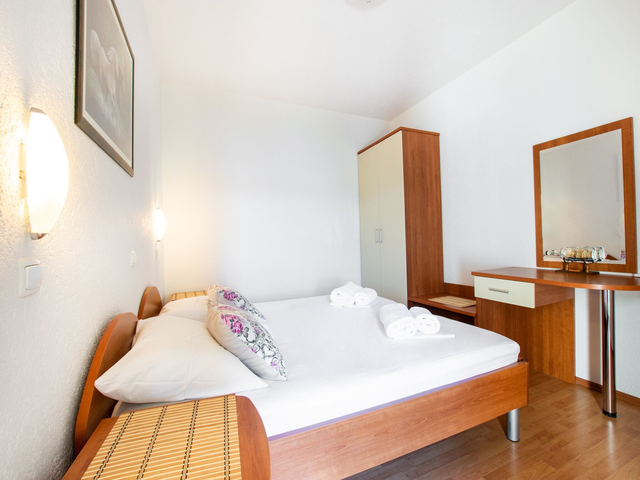 Ferienwohnung Shared pool apartment David- second floor