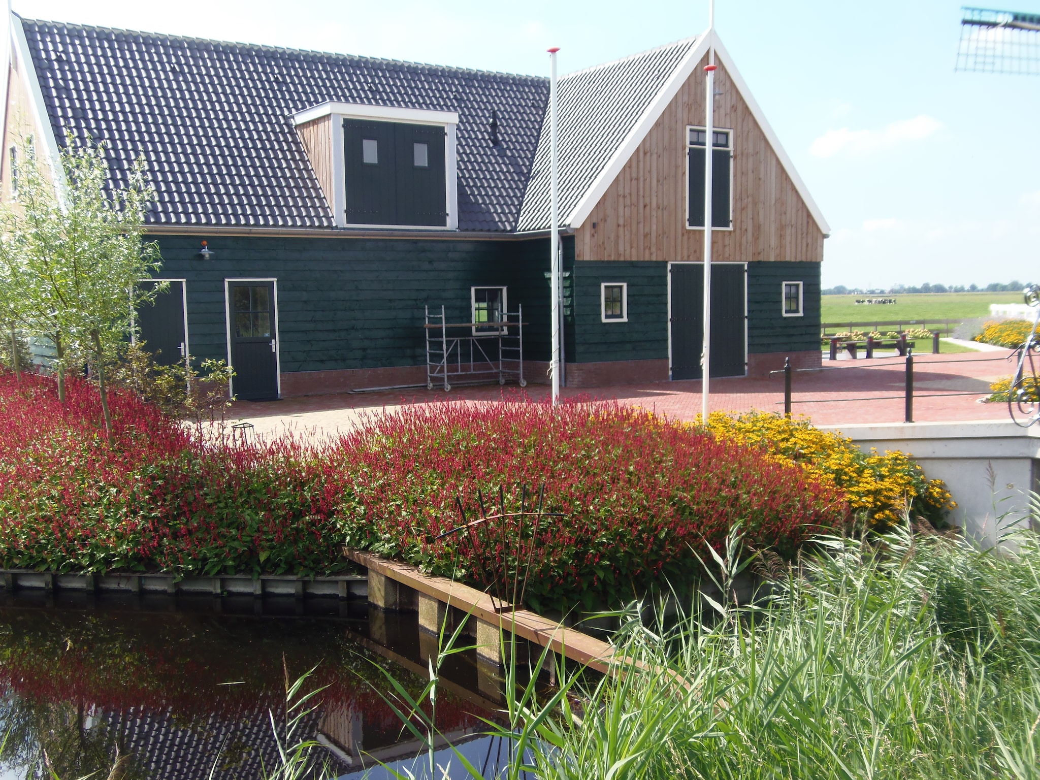   Onder de Molen 24 pers