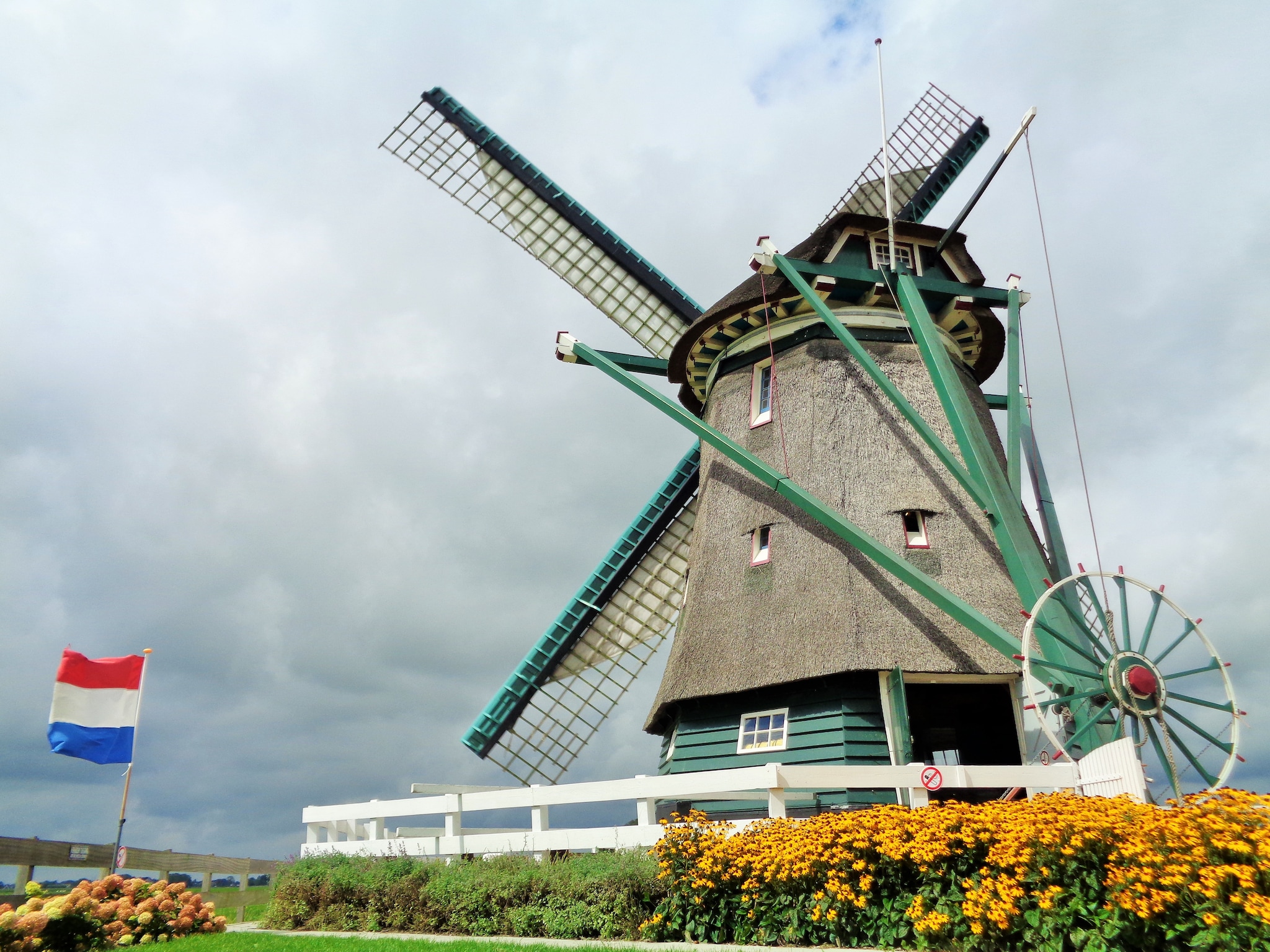   Onder de Molen 24 pers