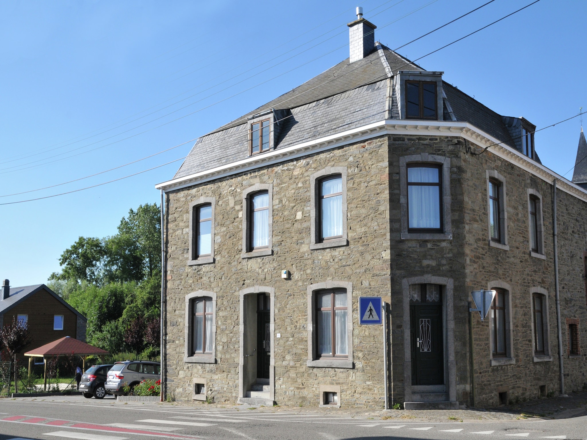  Stone Lodge