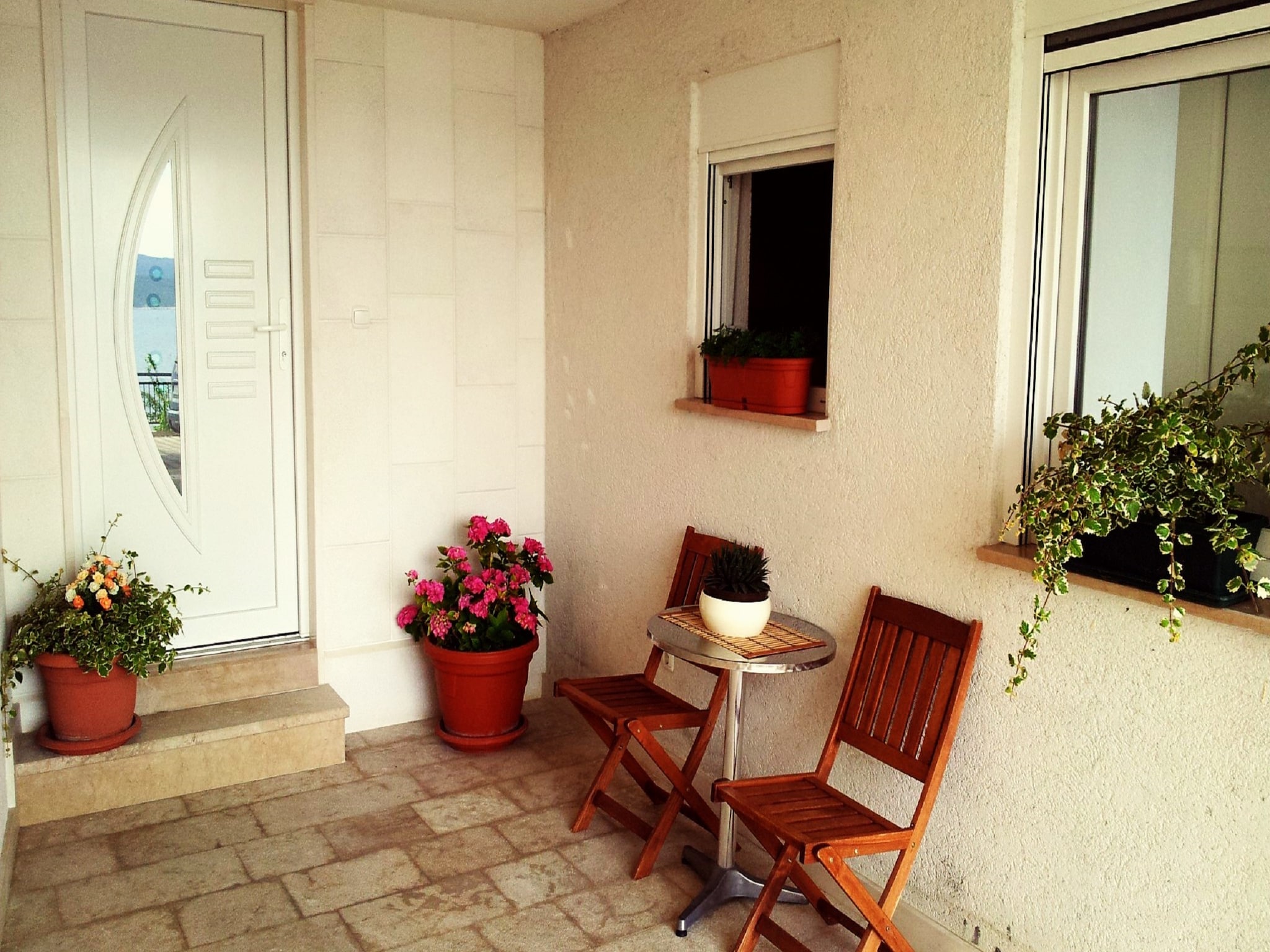 Ferienwohnung Shared pool apartment David - first floor