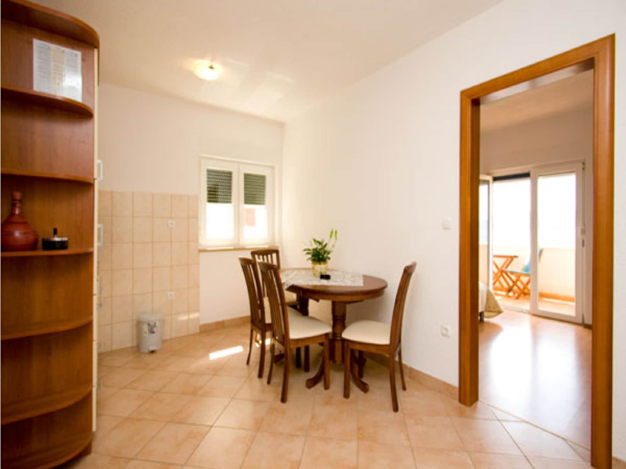Ferienwohnung Shared pool apartment David- second floor