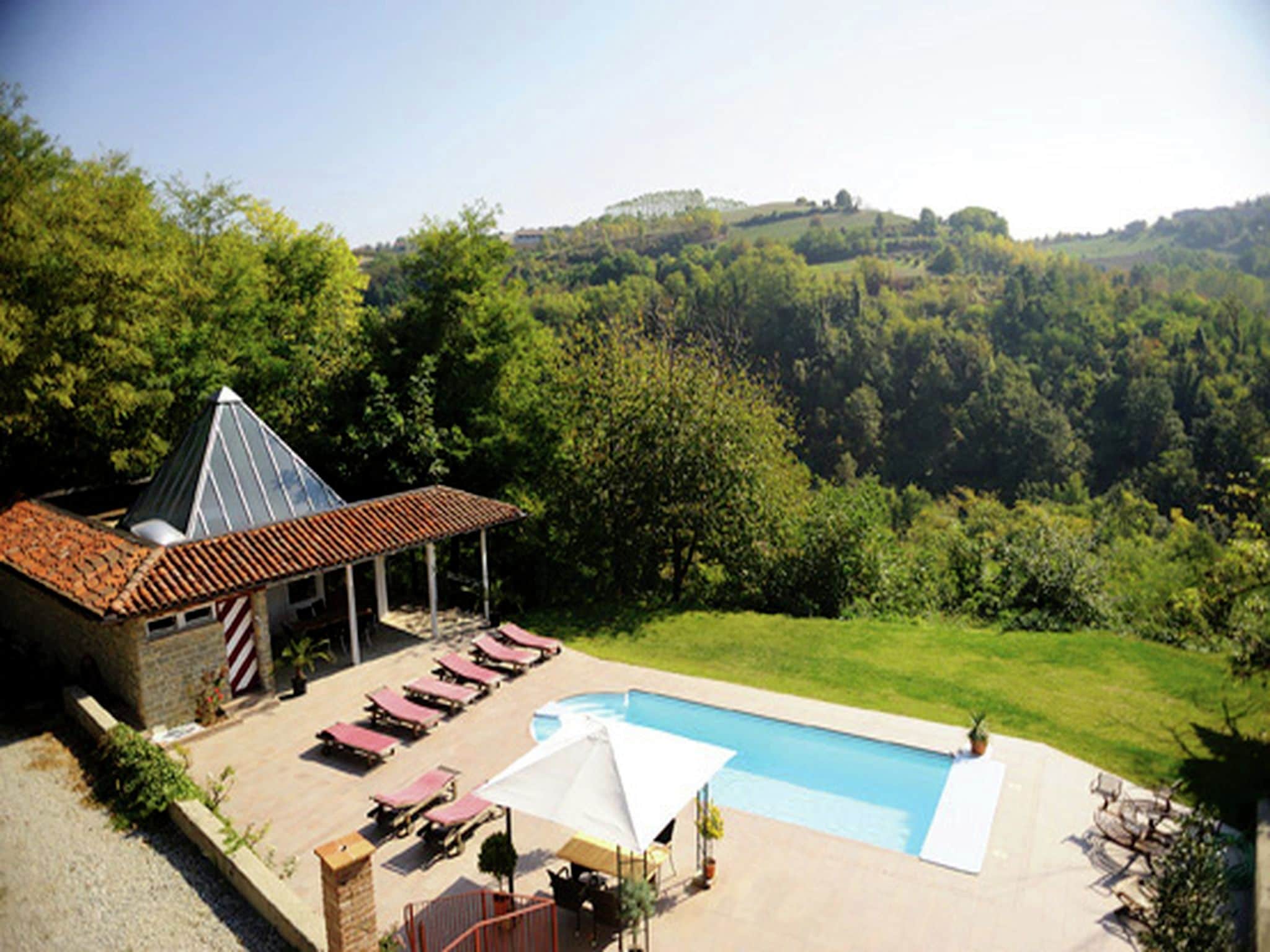 Vacation home Barolo