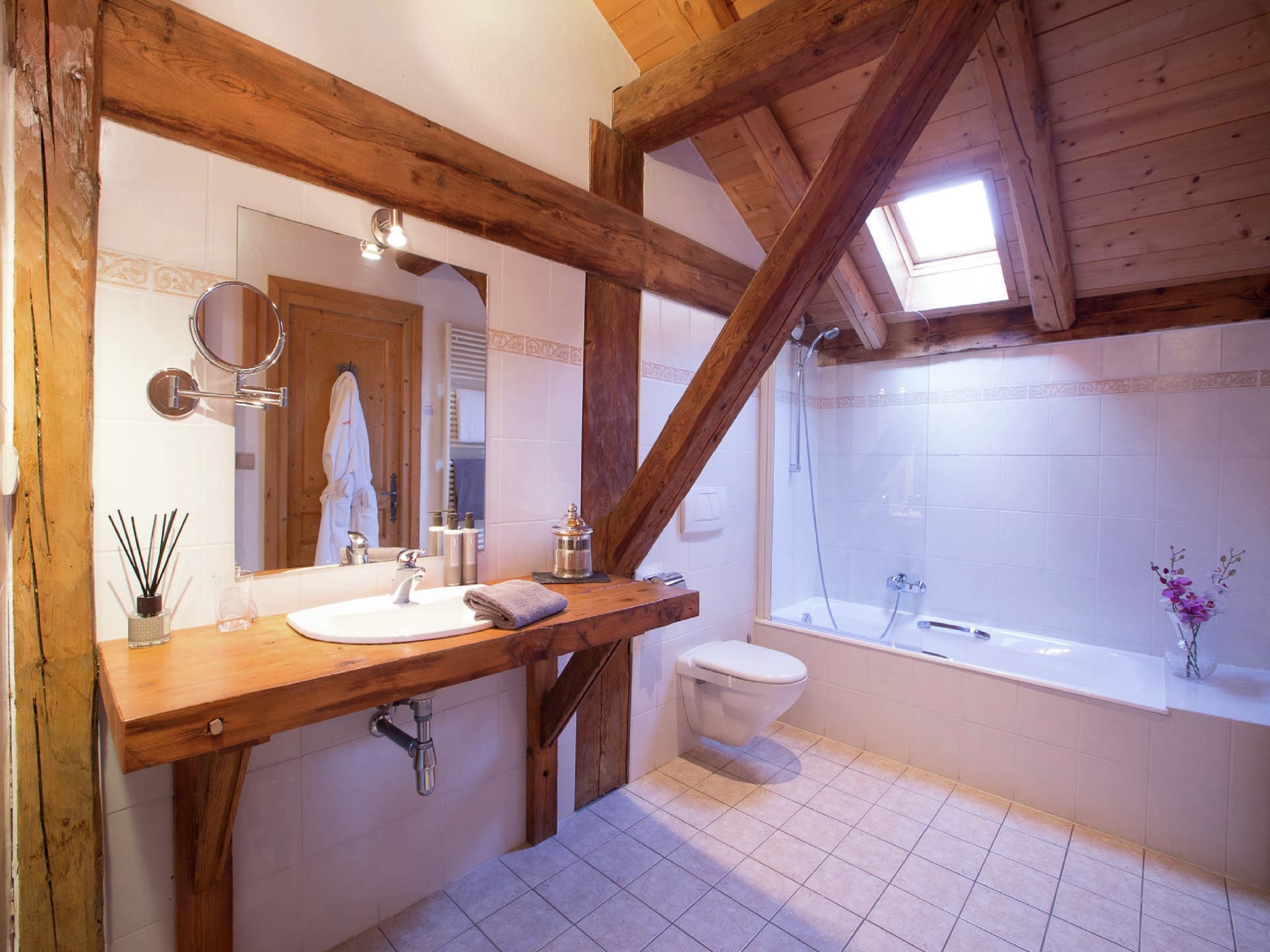   Chalet M