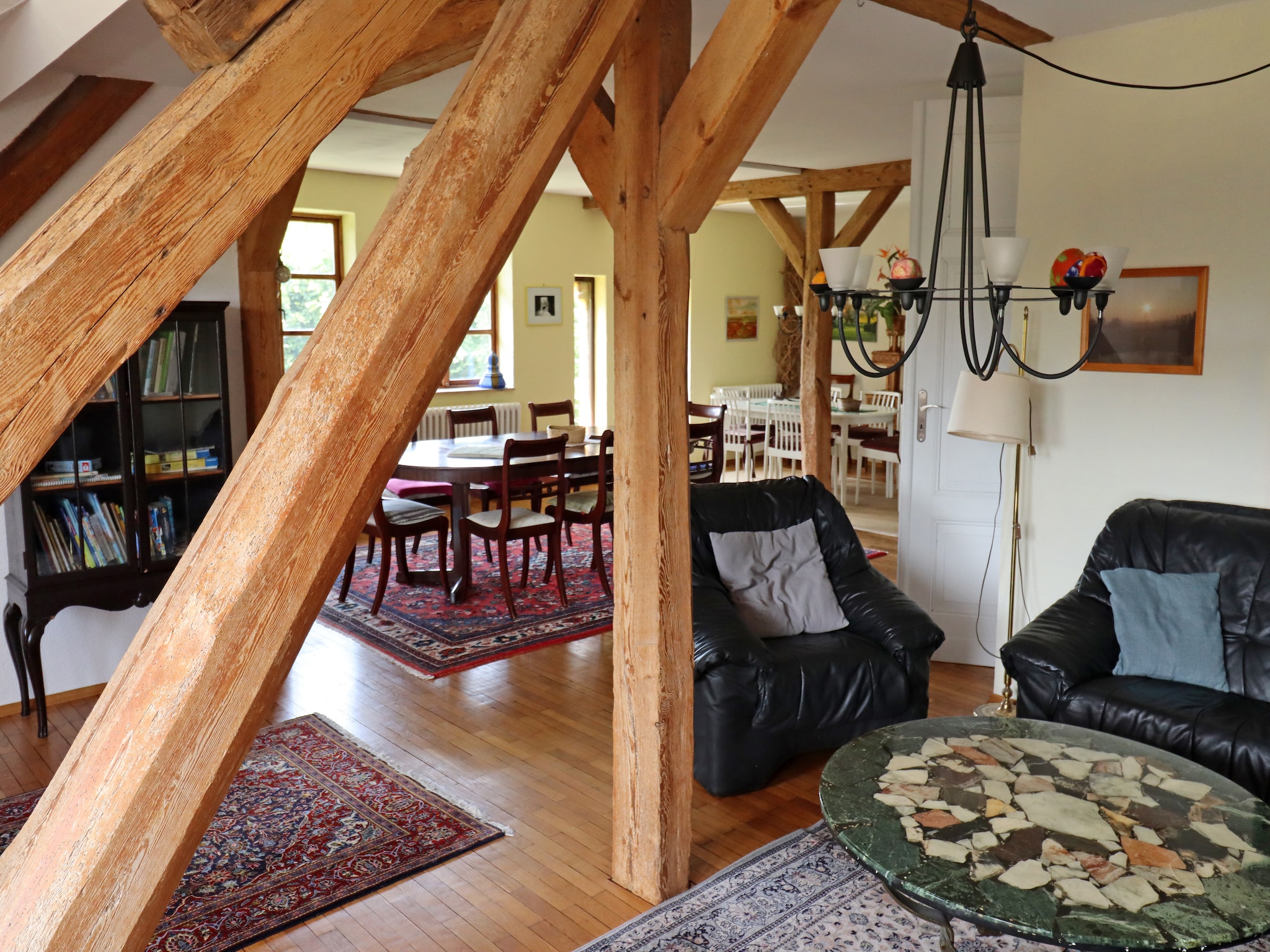 Appartement Ferienwohnung Parkblick mit 3 Schlafzimmern