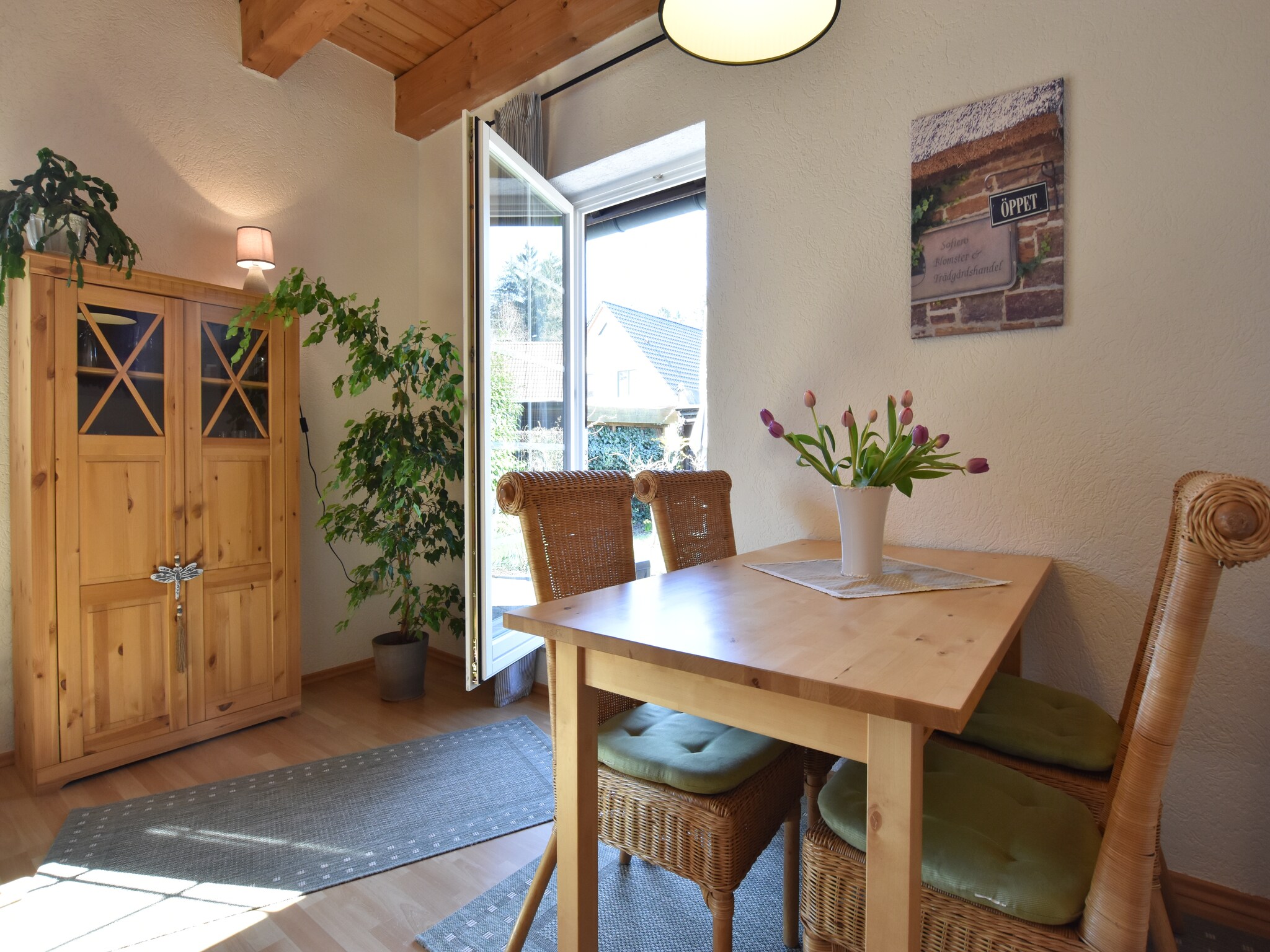   Ferienhaus mit Garten und Terrasse vor Rostock/War
