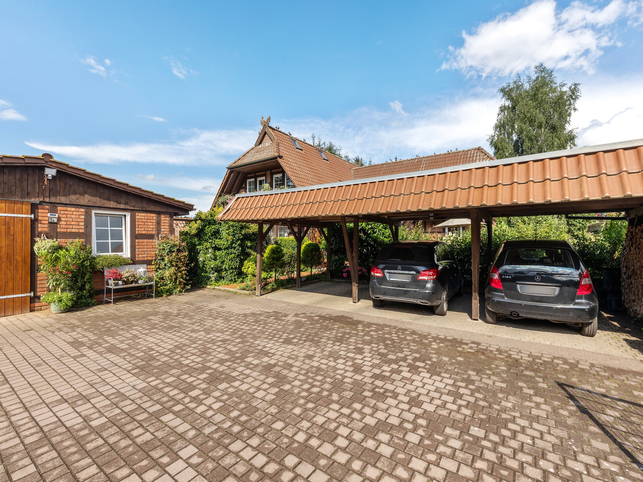   Ferienhaus mit Garten und Terrasse vor Rostock/War