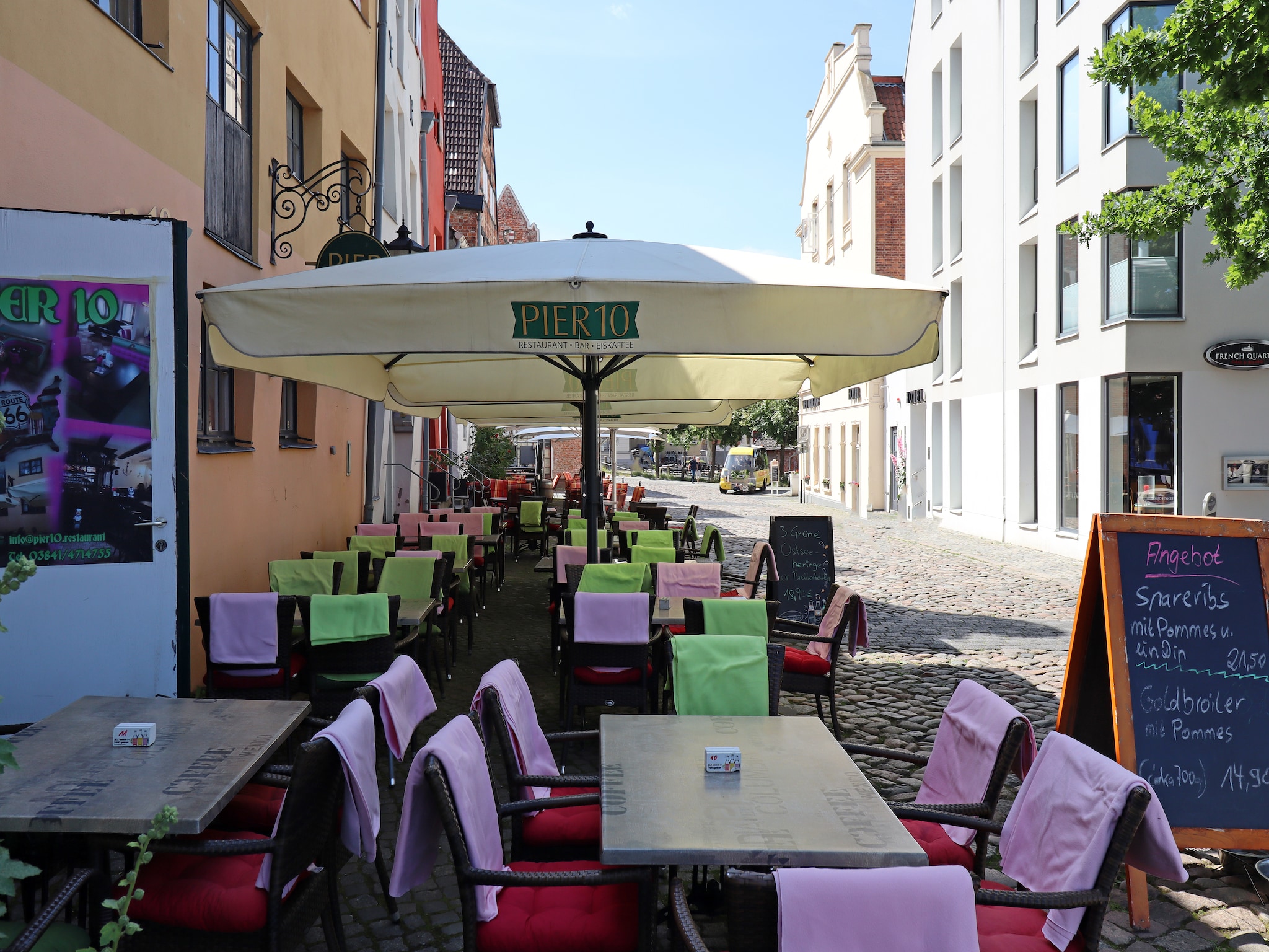 Ferienwohnung Backbord Hansestadt Wismar mit Terrasse