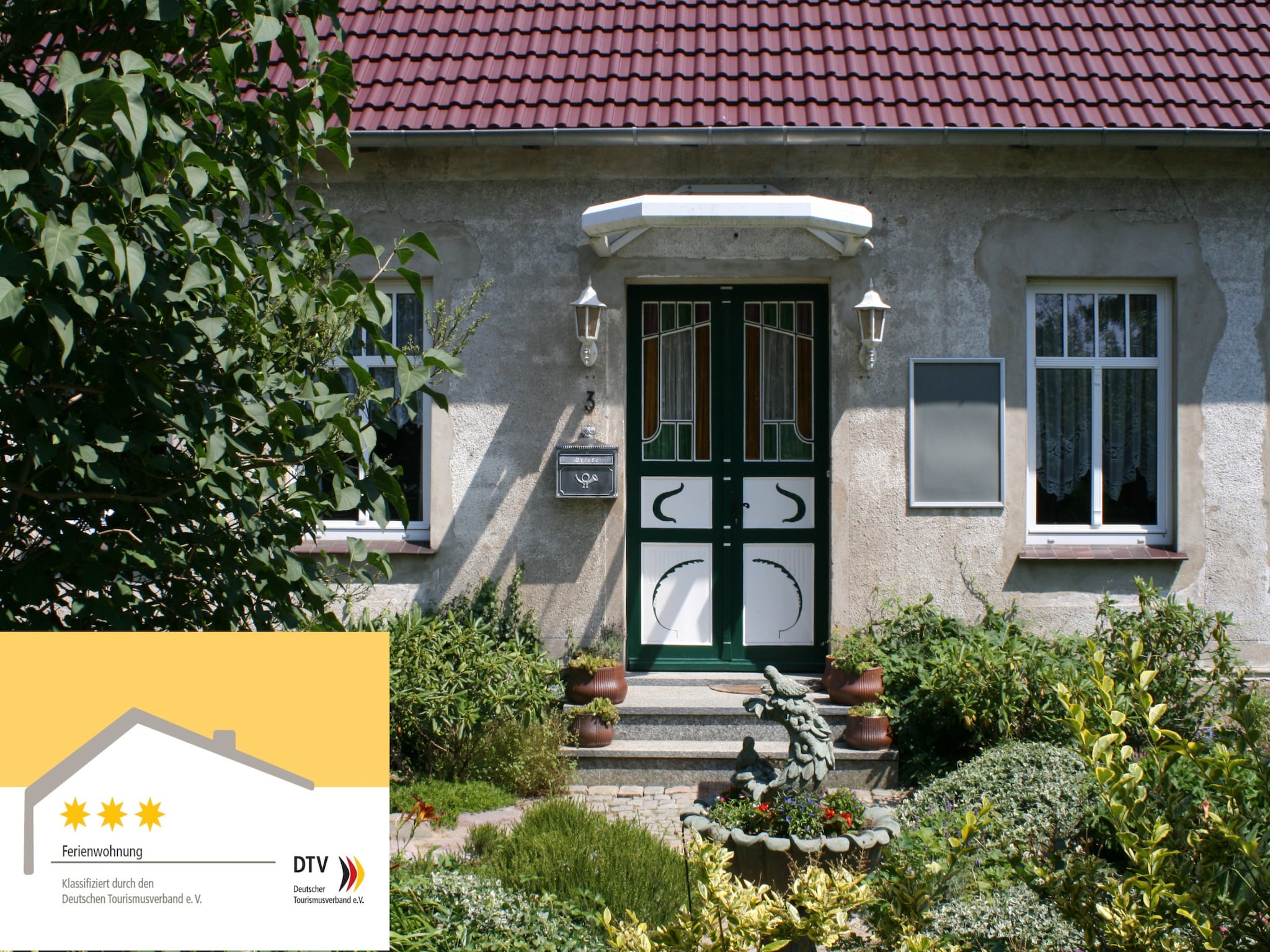 公寓 Romantische Ferienwohnung an der Ostsee mit Garten