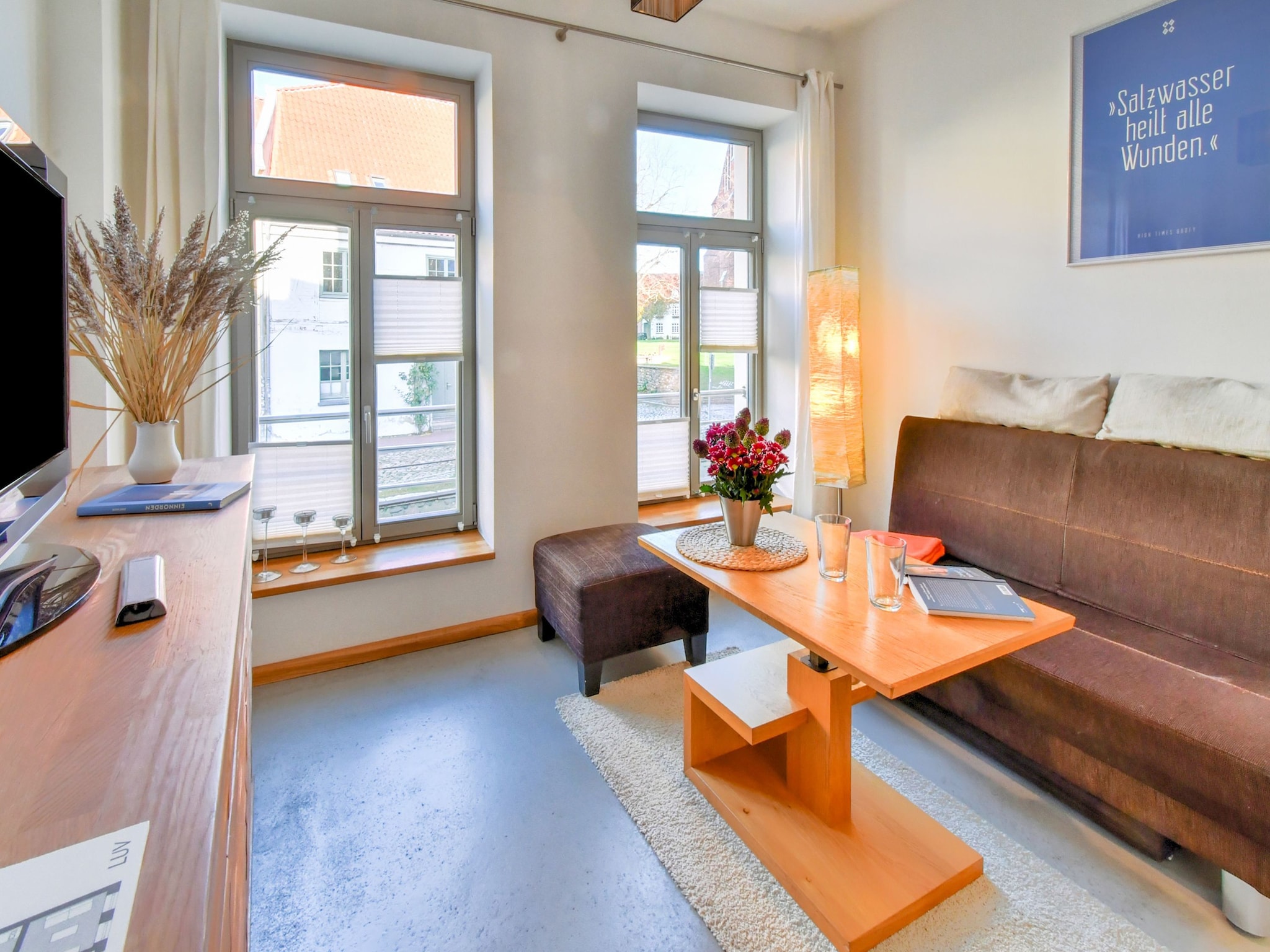 Ferienwohnung Komfortable Ferienwohnung in alter Stadtvilla Luv
